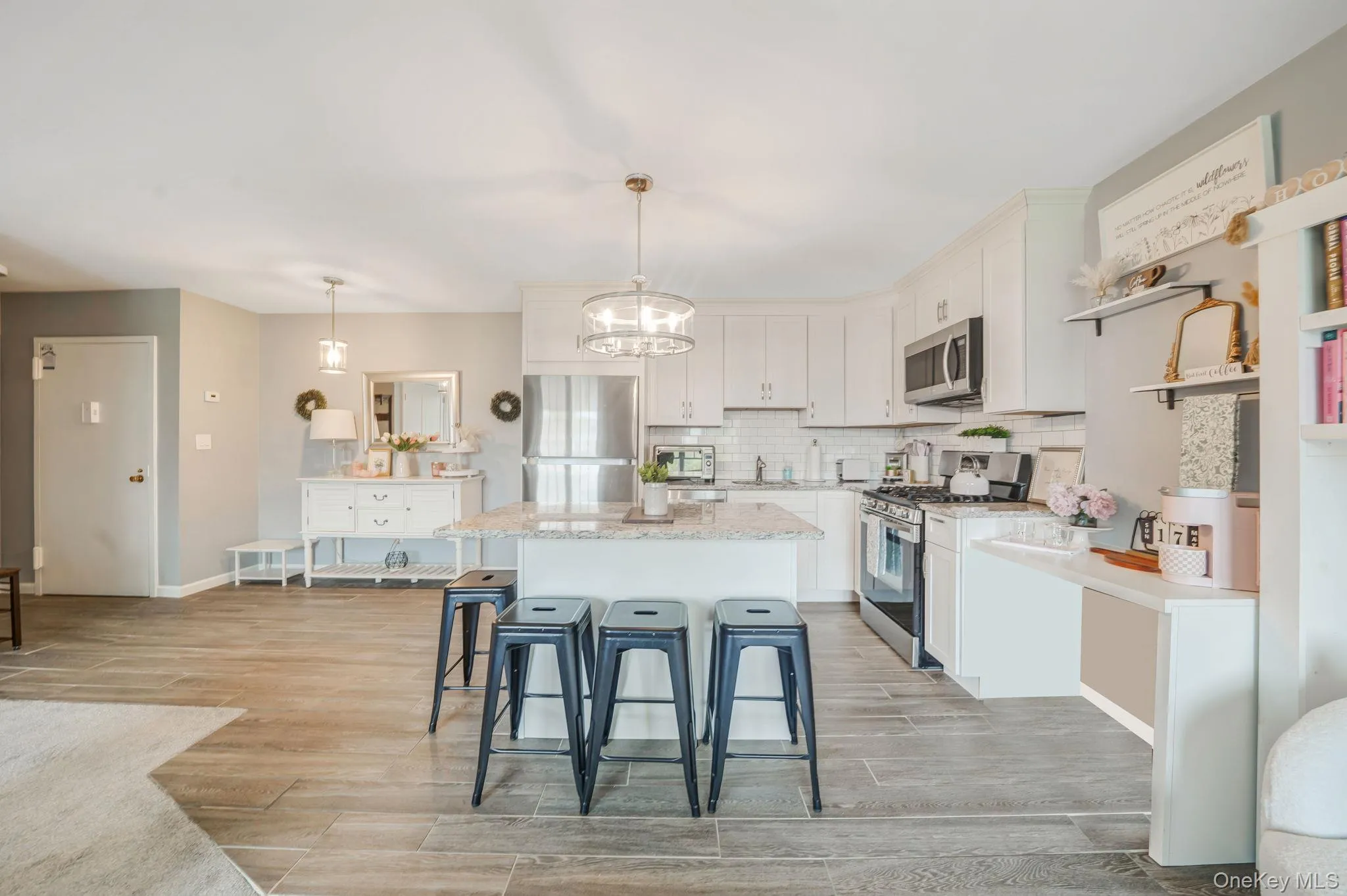 460 Old Town Road, Brookhaven, NY, 1 Bedroom Bedrooms, 3 Rooms Rooms,1 BathroomBathrooms,Residential,For Rent,Old Town,0,998874 460 Old Town Road, Brookhaven, NY, 1 Bedroom Bedrooms, 3 Rooms Rooms,1 BathroomBathrooms,Residential,For Rent,Old Town,0,998874