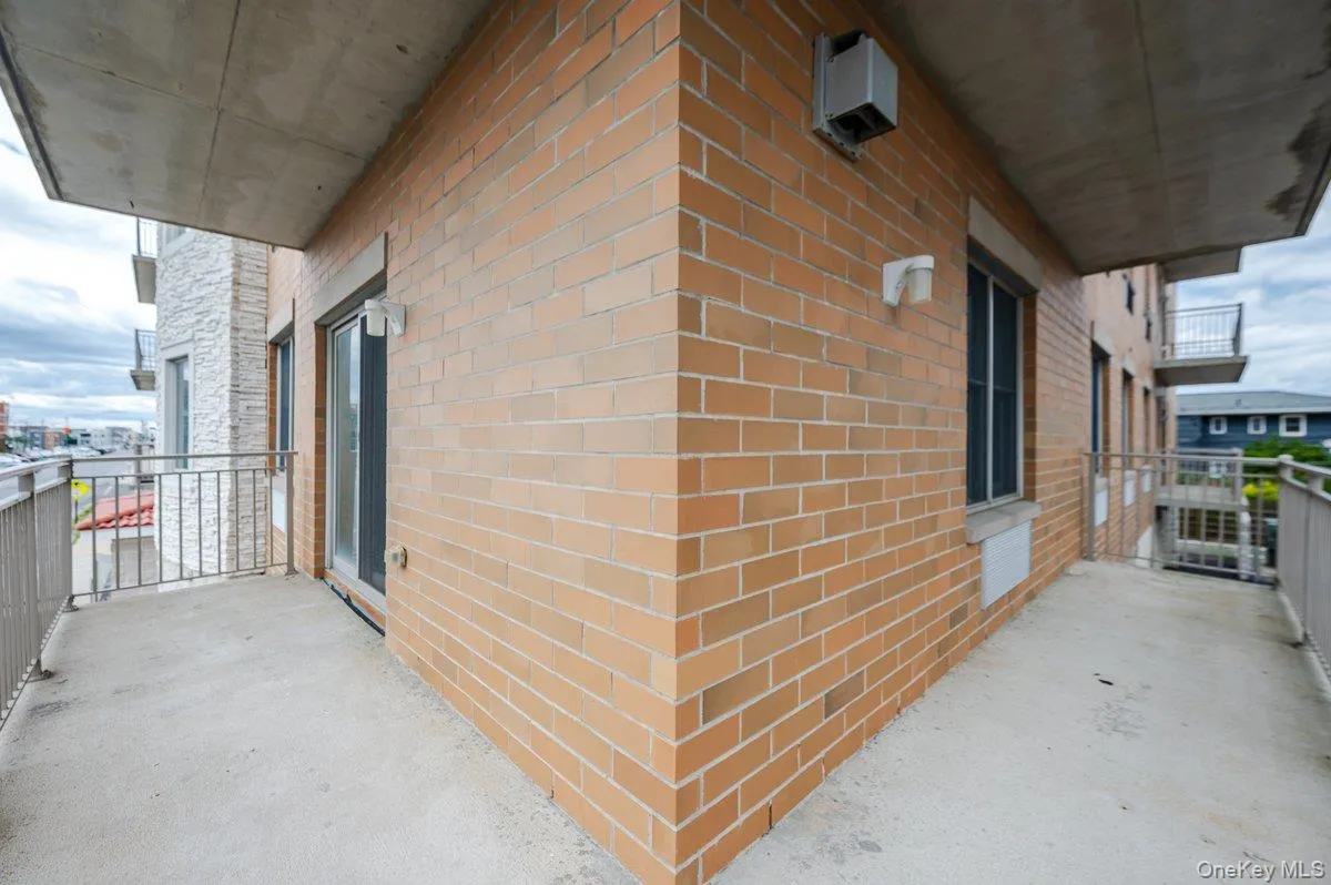 661 Broadway, Long Beach, NY, 3 Bedrooms Bedrooms, 5 Rooms Rooms,2 BathroomsBathrooms,Residential,For Rent,Broadway,0,998882 661 Broadway, Long Beach, NY, 3 Bedrooms Bedrooms, 5 Rooms Rooms,2 BathroomsBathrooms,Residential,For Rent,Broadway,0,998882