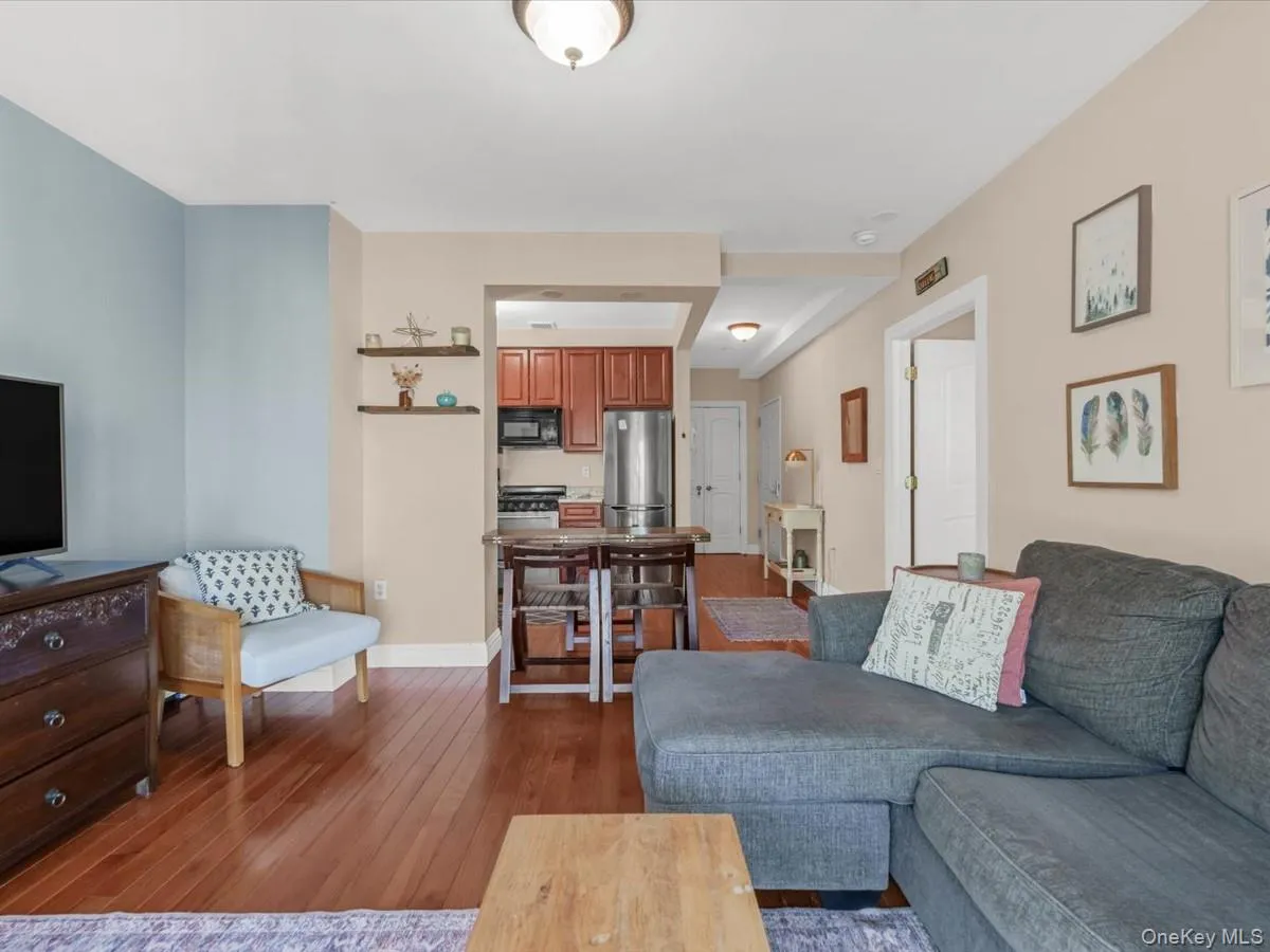 2525 Newtown Avenue, New York, NY, 1 Bedroom Bedrooms, 3 Rooms Rooms,1 BathroomBathrooms,Residential,For Rent,Newtown,0,998883 2525 Newtown Avenue, New York, NY, 1 Bedroom Bedrooms, 3 Rooms Rooms,1 BathroomBathrooms,Residential,For Rent,Newtown,0,998883