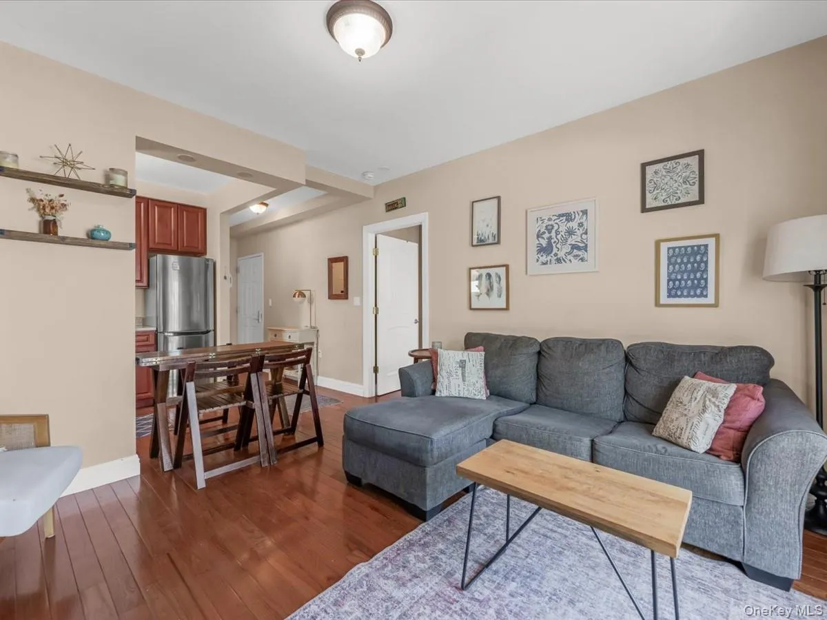 2525 Newtown Avenue, New York, NY, 1 Bedroom Bedrooms, 3 Rooms Rooms,1 BathroomBathrooms,Residential,For Rent,Newtown,0,998883 2525 Newtown Avenue, New York, NY, 1 Bedroom Bedrooms, 3 Rooms Rooms,1 BathroomBathrooms,Residential,For Rent,Newtown,0,998883