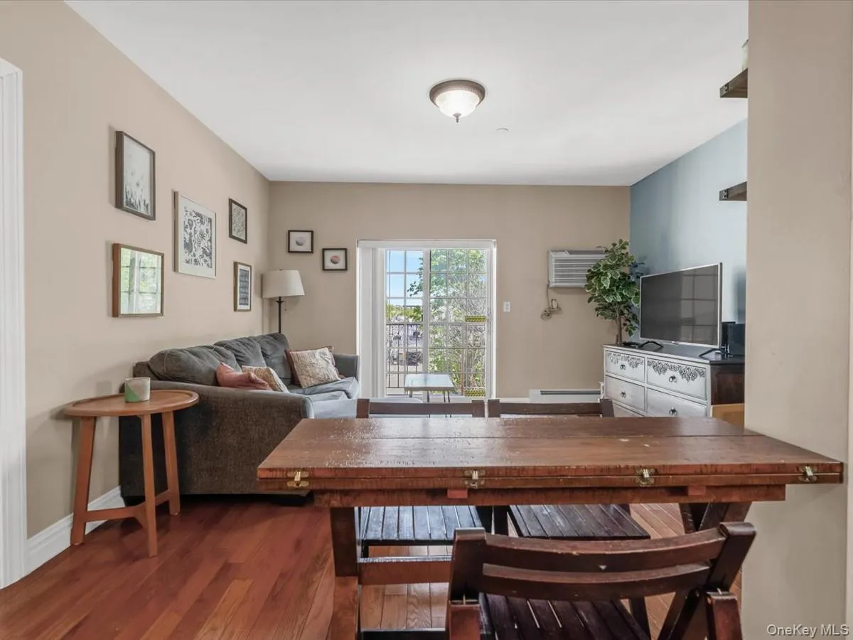 2525 Newtown Avenue, New York, NY, 1 Bedroom Bedrooms, 3 Rooms Rooms,1 BathroomBathrooms,Residential,For Rent,Newtown,0,998883 2525 Newtown Avenue, New York, NY, 1 Bedroom Bedrooms, 3 Rooms Rooms,1 BathroomBathrooms,Residential,For Rent,Newtown,0,998883
