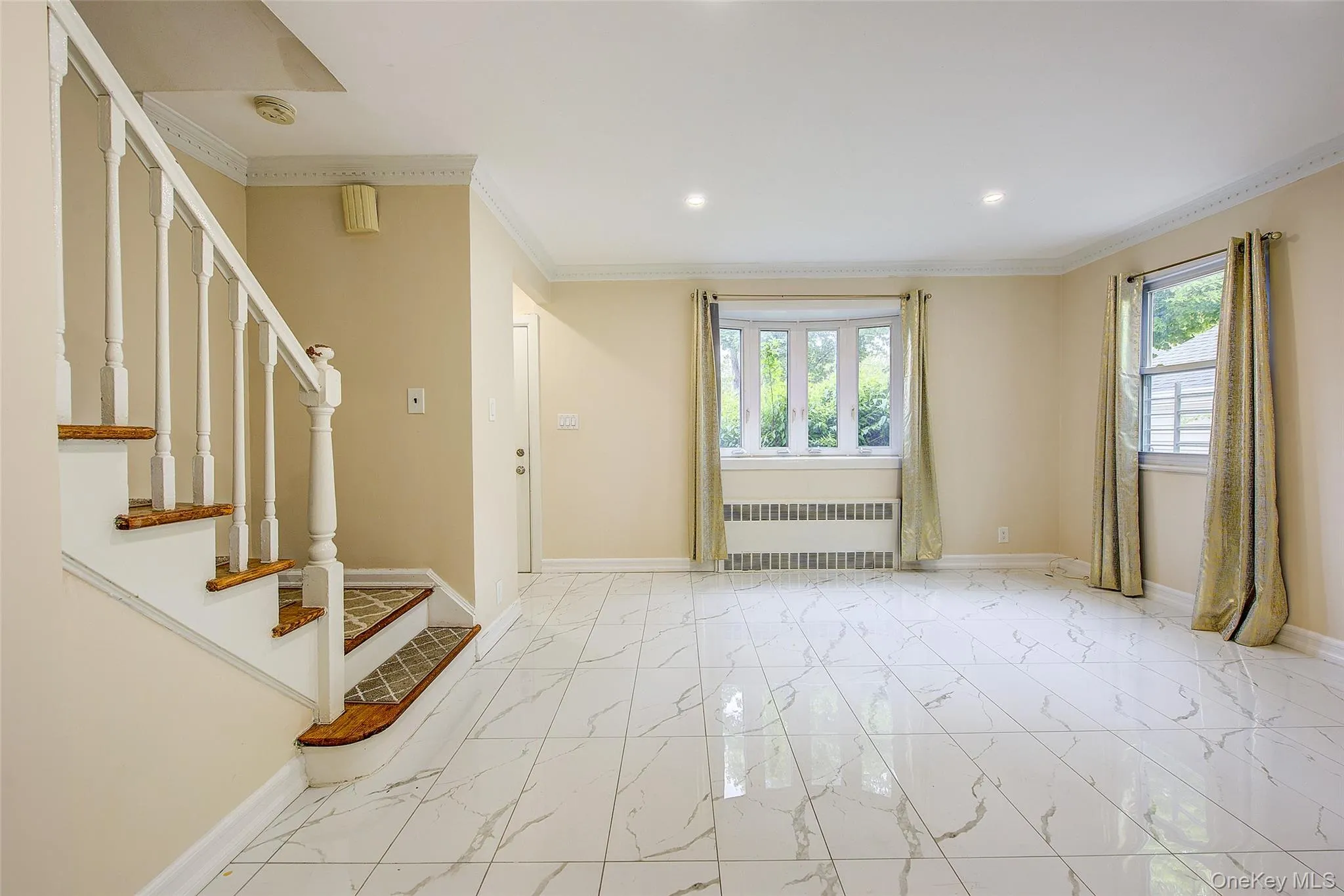 164-38 76th Road, New York, NY, 3 Bedrooms Bedrooms, 6 Rooms Rooms,2 BathroomsBathrooms,Residential,For Rent,76th,0,998900 164-38 76th Road, New York, NY, 3 Bedrooms Bedrooms, 6 Rooms Rooms,2 BathroomsBathrooms,Residential,For Rent,76th,0,998900