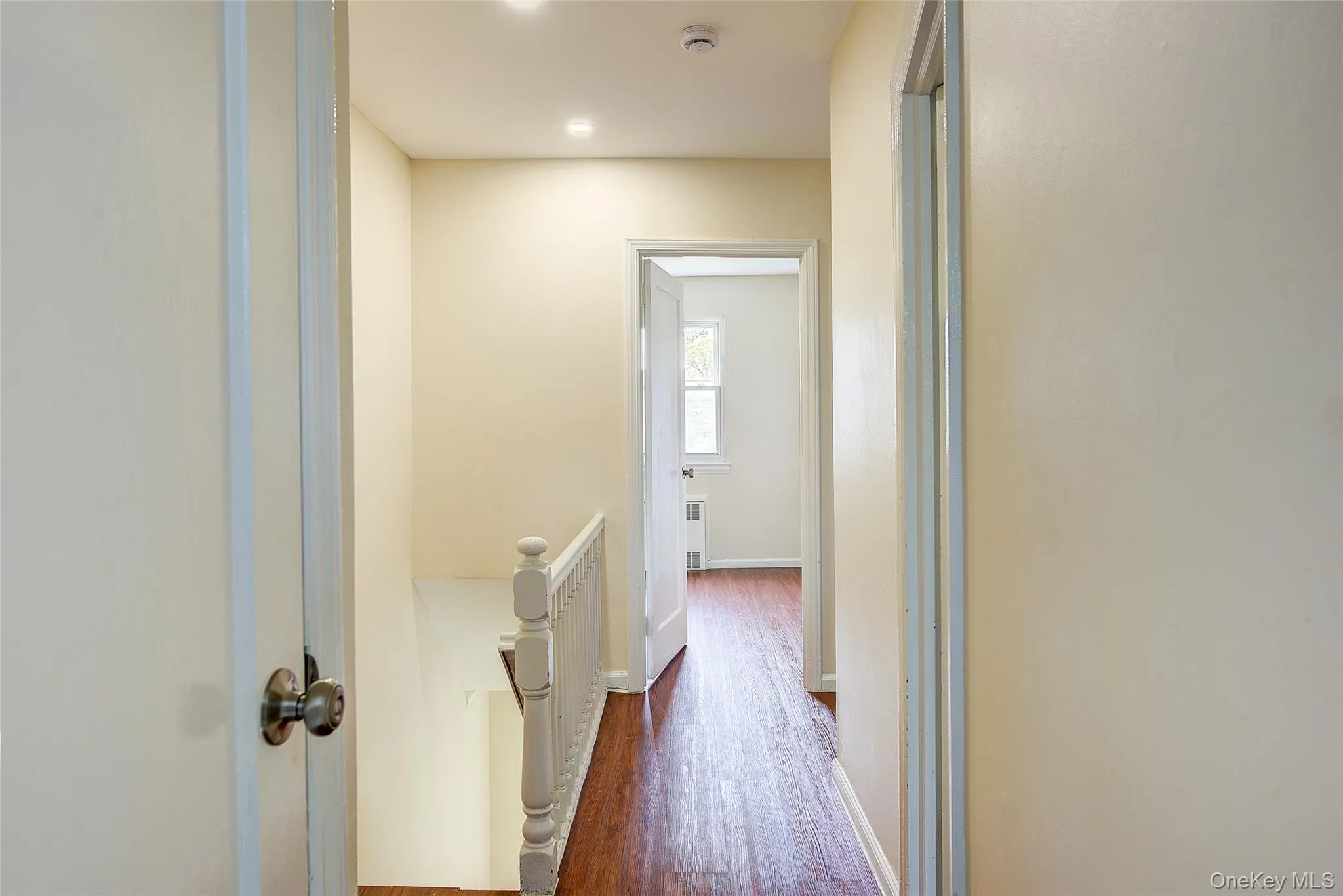 164-38 76th Road, New York, NY, 3 Bedrooms Bedrooms, 6 Rooms Rooms,2 BathroomsBathrooms,Residential,For Rent,76th,0,998900 164-38 76th Road, New York, NY, 3 Bedrooms Bedrooms, 6 Rooms Rooms,2 BathroomsBathrooms,Residential,For Rent,76th,0,998900
