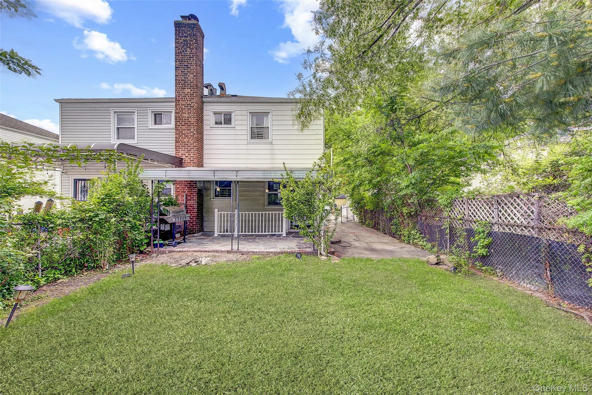 164-38 76th Road, New York, NY, 3 Bedrooms Bedrooms, 6 Rooms Rooms,2 BathroomsBathrooms,Residential,For Rent,76th,0,998900 164-38 76th Road, New York, NY, 3 Bedrooms Bedrooms, 6 Rooms Rooms,2 BathroomsBathrooms,Residential,For Rent,76th,0,998900