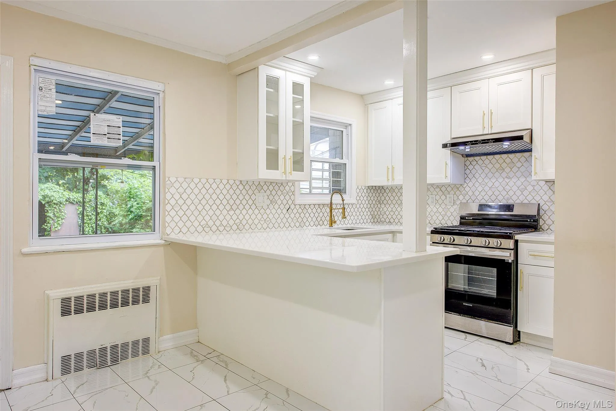 164-38 76th Road, New York, NY, 3 Bedrooms Bedrooms, 6 Rooms Rooms,2 BathroomsBathrooms,Residential,For Rent,76th,0,998900 164-38 76th Road, New York, NY, 3 Bedrooms Bedrooms, 6 Rooms Rooms,2 BathroomsBathrooms,Residential,For Rent,76th,0,998900