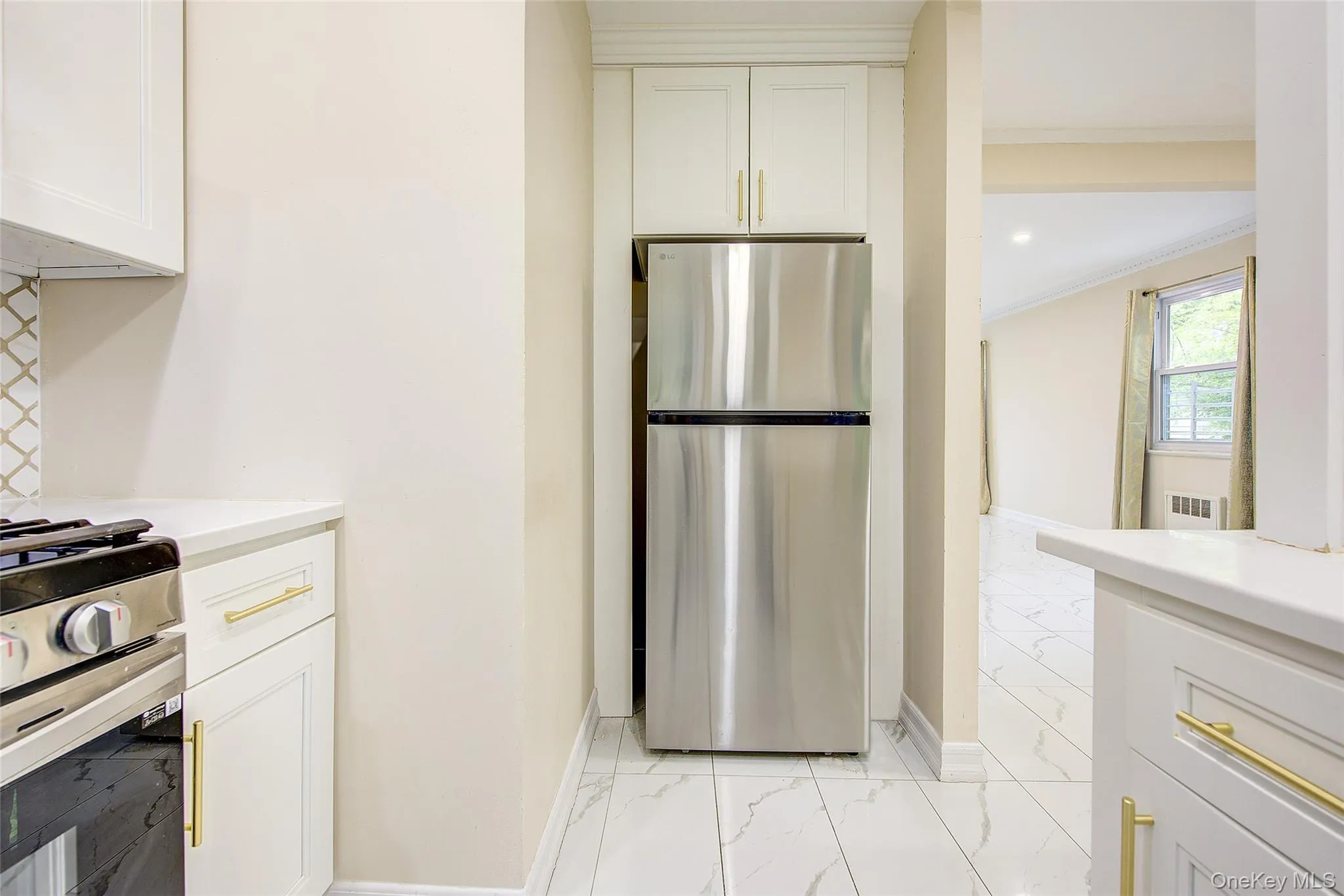 164-38 76th Road, New York, NY, 3 Bedrooms Bedrooms, 6 Rooms Rooms,2 BathroomsBathrooms,Residential,For Rent,76th,0,998900 164-38 76th Road, New York, NY, 3 Bedrooms Bedrooms, 6 Rooms Rooms,2 BathroomsBathrooms,Residential,For Rent,76th,0,998900