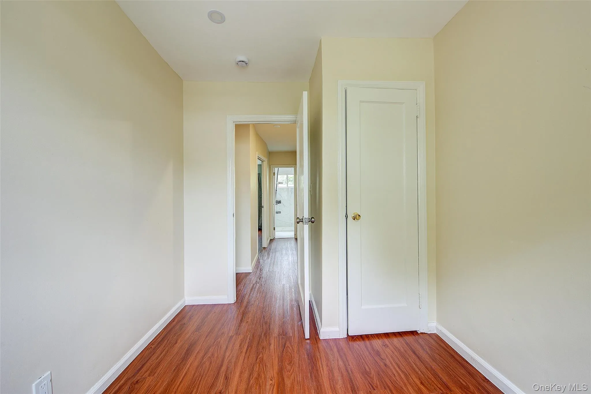 164-38 76th Road, New York, NY, 3 Bedrooms Bedrooms, 6 Rooms Rooms,2 BathroomsBathrooms,Residential,For Rent,76th,0,998900 164-38 76th Road, New York, NY, 3 Bedrooms Bedrooms, 6 Rooms Rooms,2 BathroomsBathrooms,Residential,For Rent,76th,0,998900