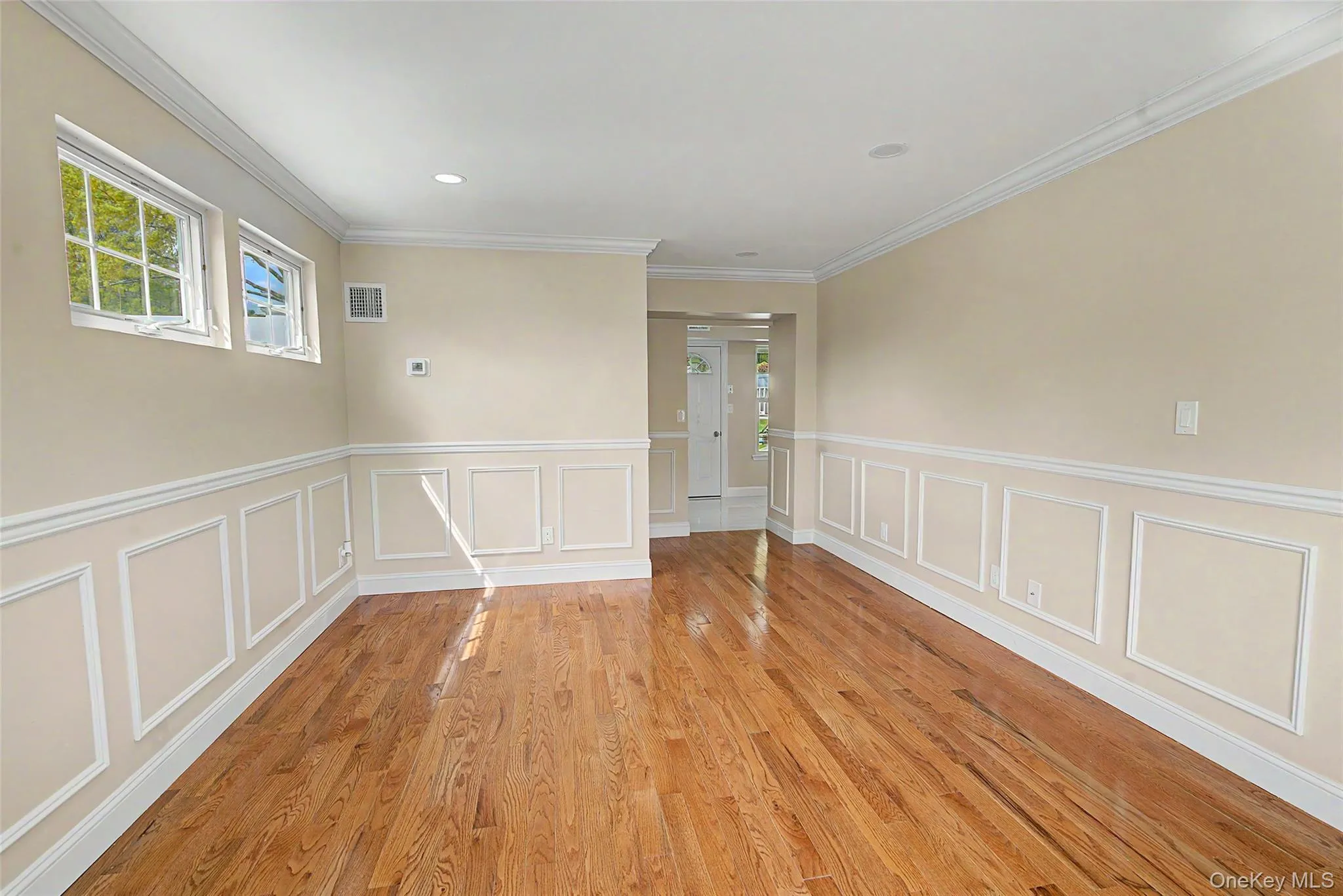 6 Lyons Lane, Brookhaven, NY, 4 Bedrooms Bedrooms, 7 Rooms Rooms,2 BathroomsBathrooms,Residential,For Rent,Lyons,0,998904 6 Lyons Lane, Brookhaven, NY, 4 Bedrooms Bedrooms, 7 Rooms Rooms,2 BathroomsBathrooms,Residential,For Rent,Lyons,0,998904