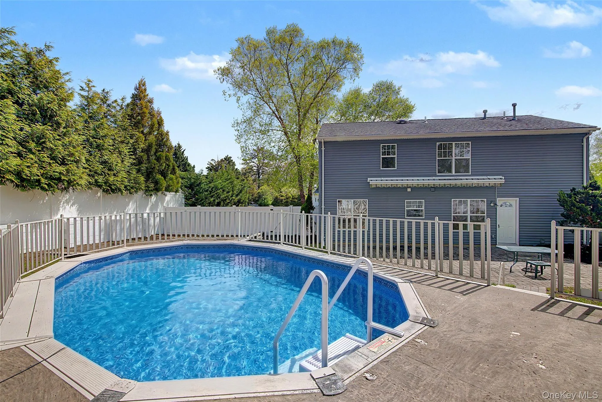 6 Lyons Lane, Brookhaven, NY, 4 Bedrooms Bedrooms, 7 Rooms Rooms,2 BathroomsBathrooms,Residential,For Rent,Lyons,0,998904 6 Lyons Lane, Brookhaven, NY, 4 Bedrooms Bedrooms, 7 Rooms Rooms,2 BathroomsBathrooms,Residential,For Rent,Lyons,0,998904