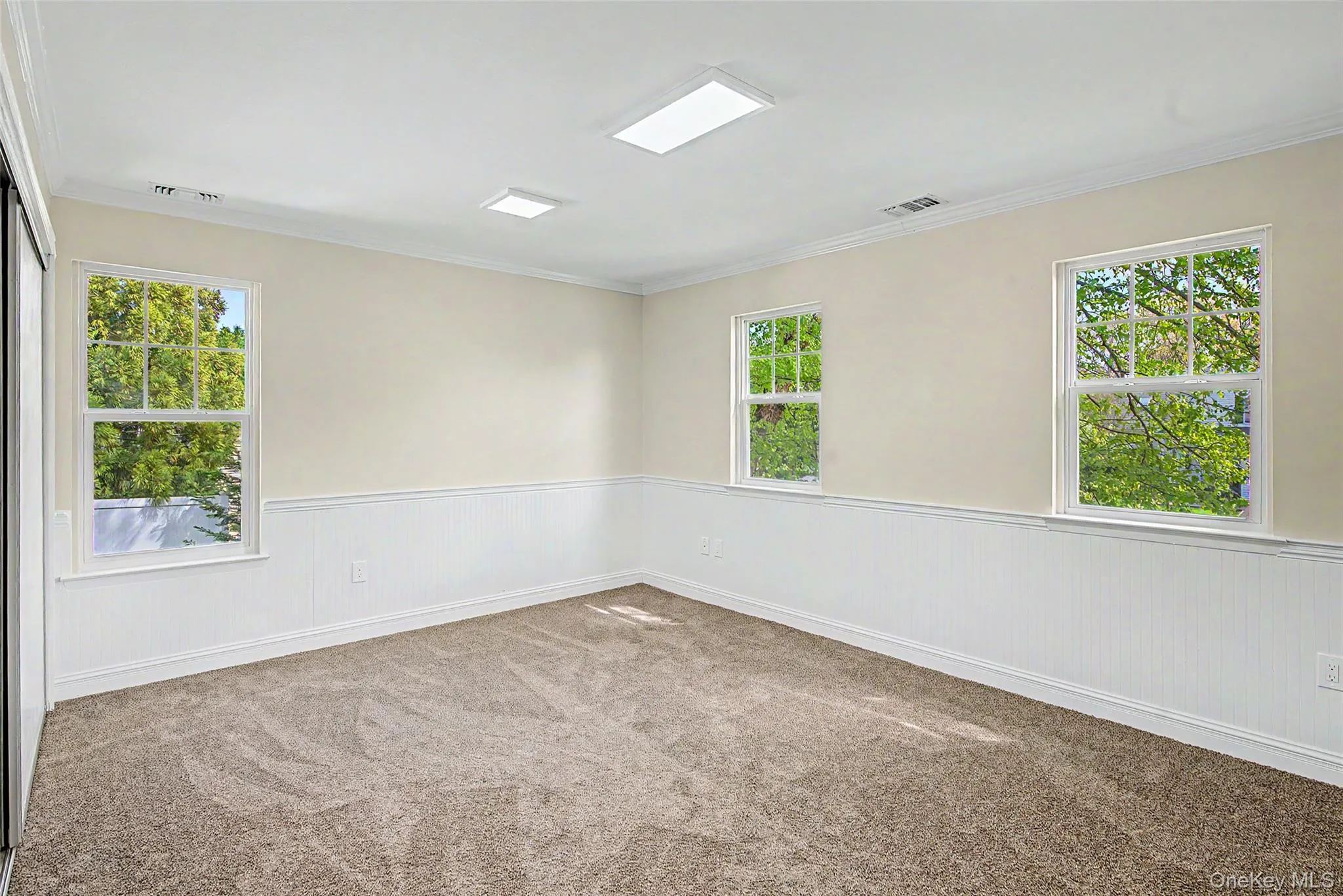 6 Lyons Lane, Brookhaven, NY, 4 Bedrooms Bedrooms, 7 Rooms Rooms,2 BathroomsBathrooms,Residential,For Rent,Lyons,0,998904 6 Lyons Lane, Brookhaven, NY, 4 Bedrooms Bedrooms, 7 Rooms Rooms,2 BathroomsBathrooms,Residential,For Rent,Lyons,0,998904