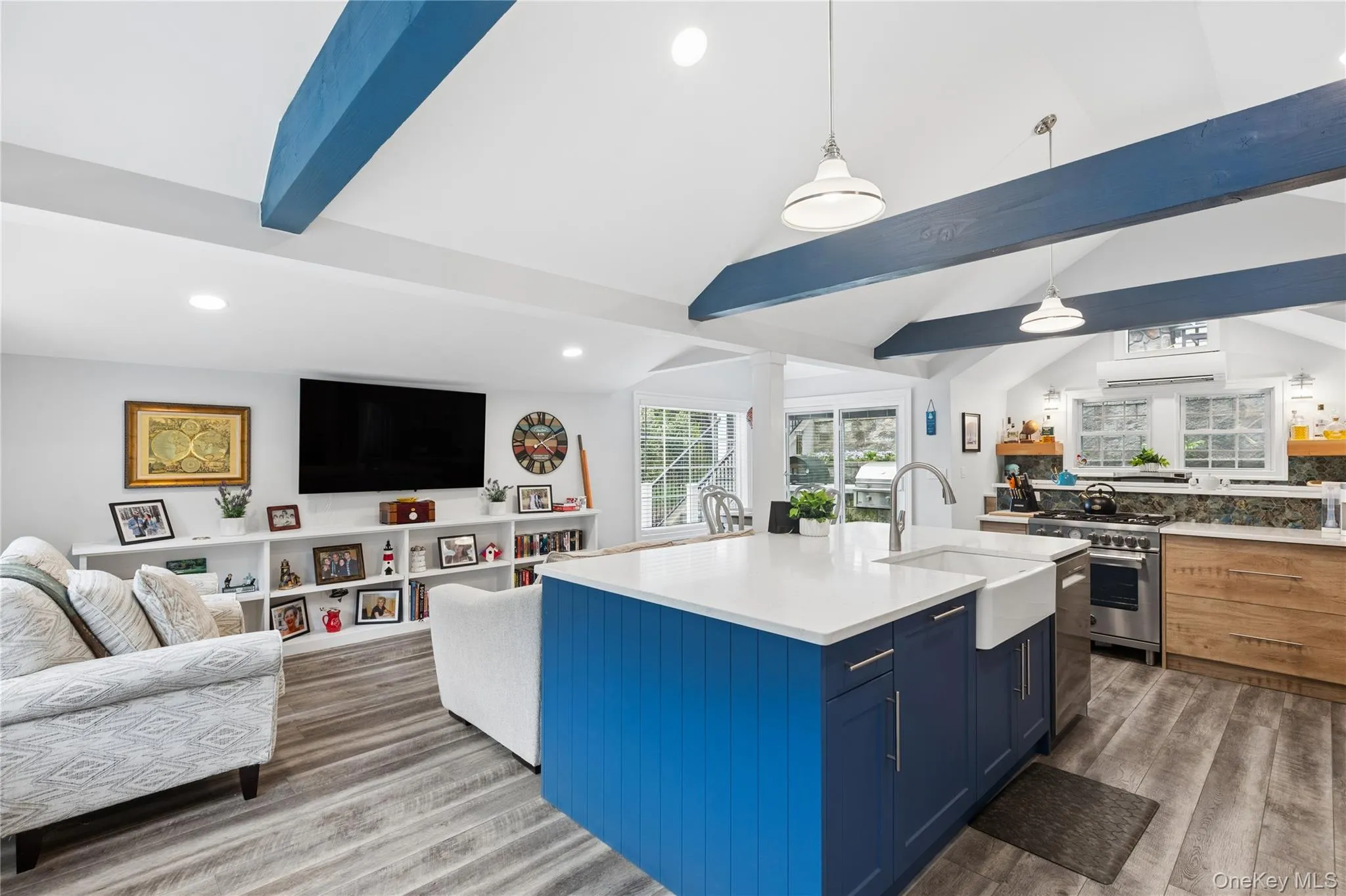 760-762 Old Dock Road, Smithtown, NY, 4 Bedrooms Bedrooms, 10 Rooms Rooms,2 BathroomsBathrooms,Residential Sale,For Rent,Old Dock,0,998905 760-762 Old Dock Road, Smithtown, NY, 4 Bedrooms Bedrooms, 10 Rooms Rooms,2 BathroomsBathrooms,Residential Sale,For Rent,Old Dock,0,998905