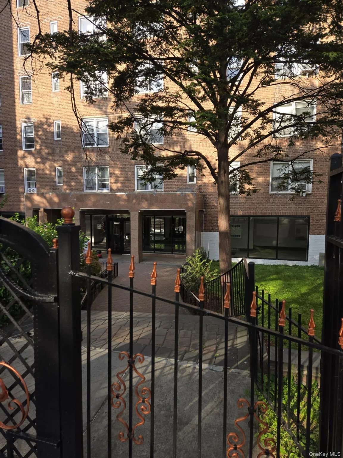 64-35 Yellowstone Blvd. 64-35 Yellowstone Blvd 6G, New York, NY, 2 Rooms Rooms,1 BathroomBathrooms,Residential Lease,For Rent,64-35 Yellowstone Blvd 6G,0,998910 64-35 Yellowstone Blvd. 64-35 Yellowstone Blvd 6G, New York, NY, 2 Rooms Rooms,1 BathroomBathrooms,Residential Lease,For Rent,64-35 Yellowstone Blvd 6G,0,998910