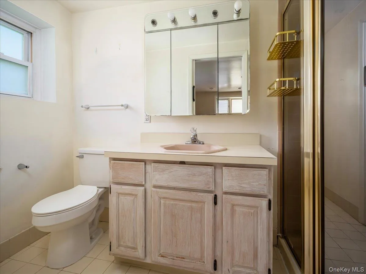 140 Camp Hill Road, Haverstraw, NY, 5 Bedrooms Bedrooms, 11 Rooms Rooms,3 BathroomsBathrooms,Residential Sale,For Rent,Camp Hill,0,998914 140 Camp Hill Road, Haverstraw, NY, 5 Bedrooms Bedrooms, 11 Rooms Rooms,3 BathroomsBathrooms,Residential Sale,For Rent,Camp Hill,0,998914