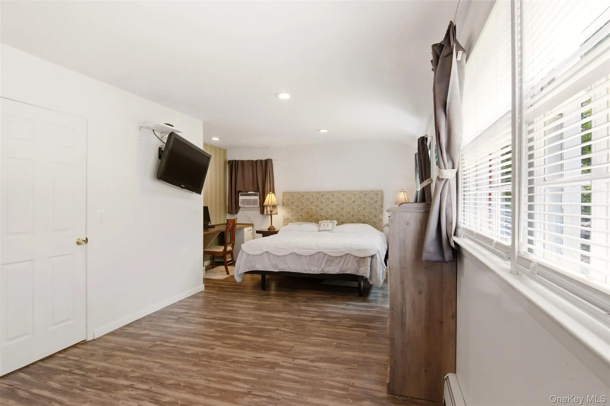 159 Canal Road, Brookhaven, NY, 2 Bedrooms Bedrooms, 6 Rooms Rooms,2 BathroomsBathrooms,Residential,For Rent,Canal,0,998918 159 Canal Road, Brookhaven, NY, 2 Bedrooms Bedrooms, 6 Rooms Rooms,2 BathroomsBathrooms,Residential,For Rent,Canal,0,998918