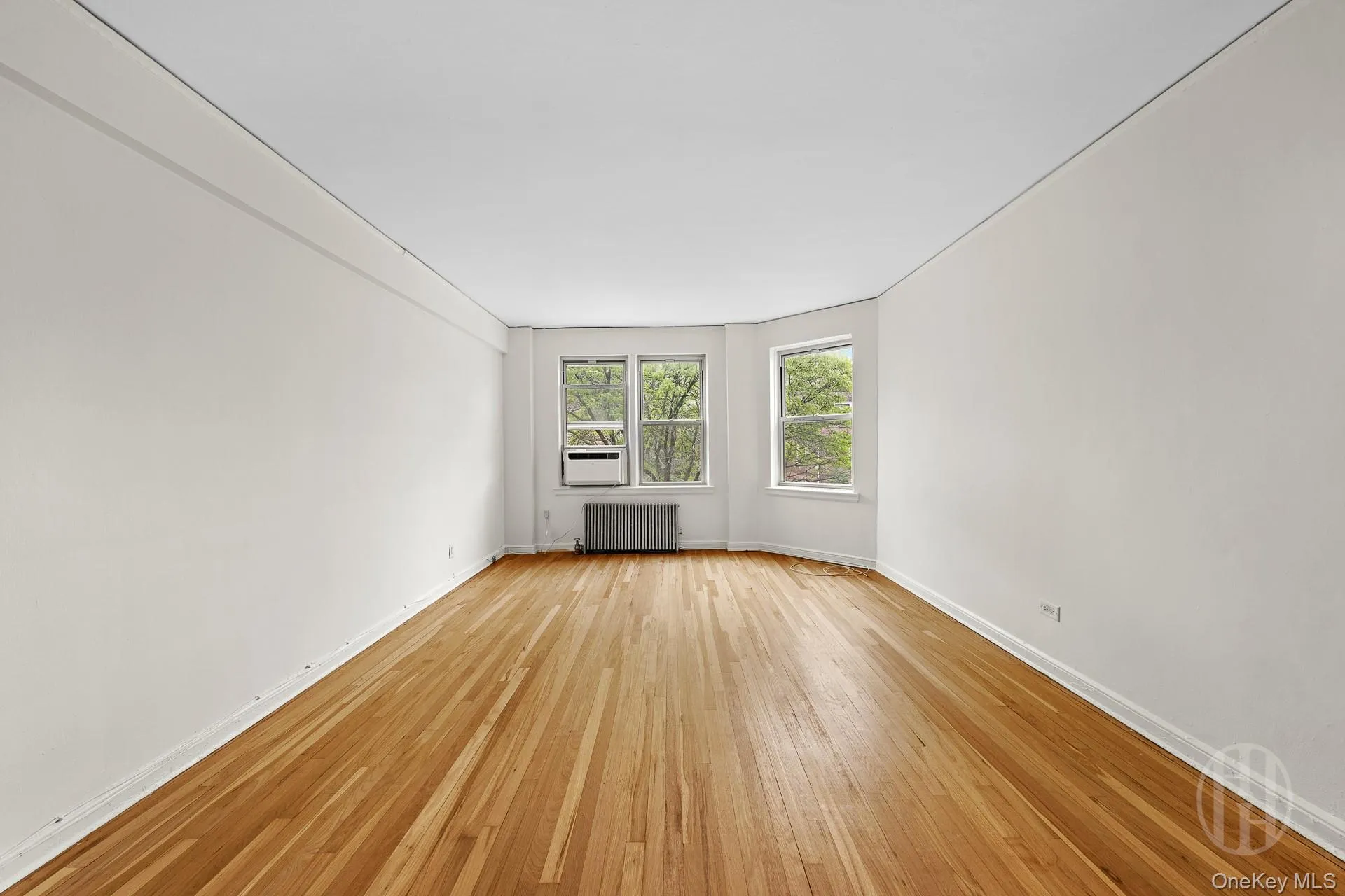 141-27 79th Avenue, New York, NY, 1 Bedroom Bedrooms, 4 Rooms Rooms,1 BathroomBathrooms,Residential Sale,For Rent,79th,0,998919 141-27 79th Avenue, New York, NY, 1 Bedroom Bedrooms, 4 Rooms Rooms,1 BathroomBathrooms,Residential Sale,For Rent,79th,0,998919