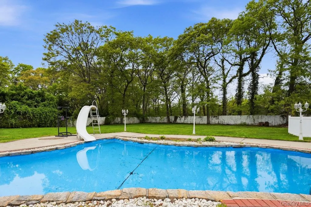 1 Whispering Court, Huntington, NY, 7 Bedrooms Bedrooms, 13 Rooms Rooms,4 BathroomsBathrooms,Residential,For Rent,Whispering,0,998921 1 Whispering Court, Huntington, NY, 7 Bedrooms Bedrooms, 13 Rooms Rooms,4 BathroomsBathrooms,Residential,For Rent,Whispering,0,998921