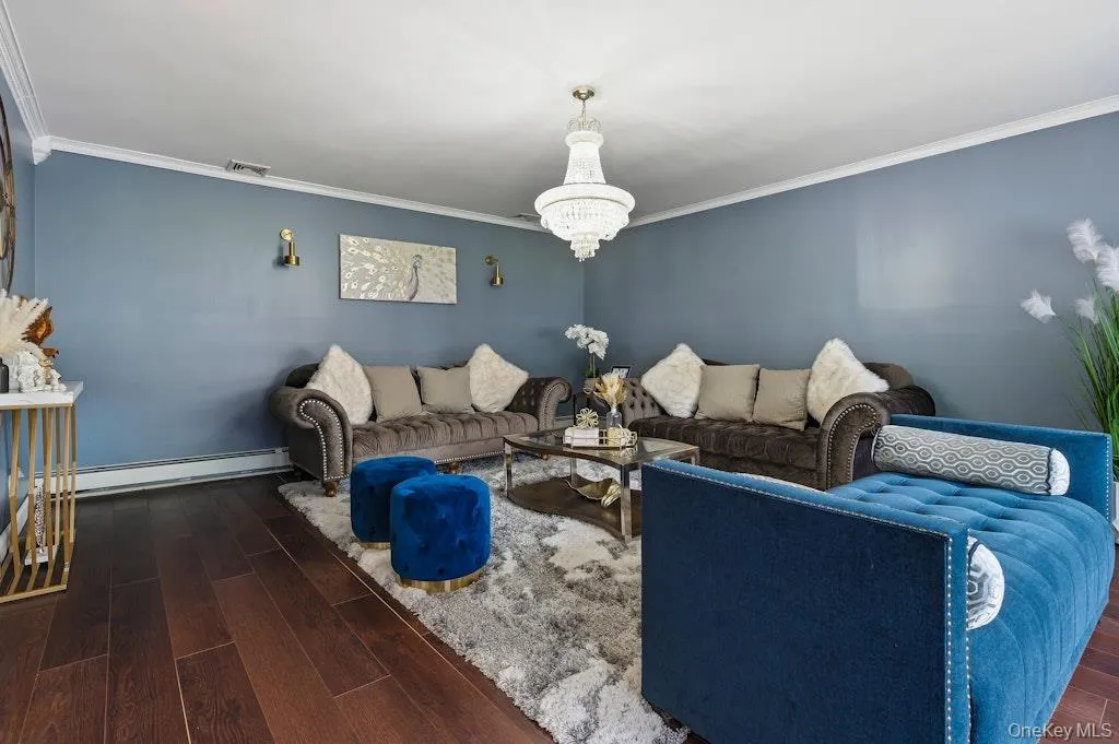 1 Whispering Court, Huntington, NY, 7 Bedrooms Bedrooms, 13 Rooms Rooms,4 BathroomsBathrooms,Residential,For Rent,Whispering,0,998921 1 Whispering Court, Huntington, NY, 7 Bedrooms Bedrooms, 13 Rooms Rooms,4 BathroomsBathrooms,Residential,For Rent,Whispering,0,998921