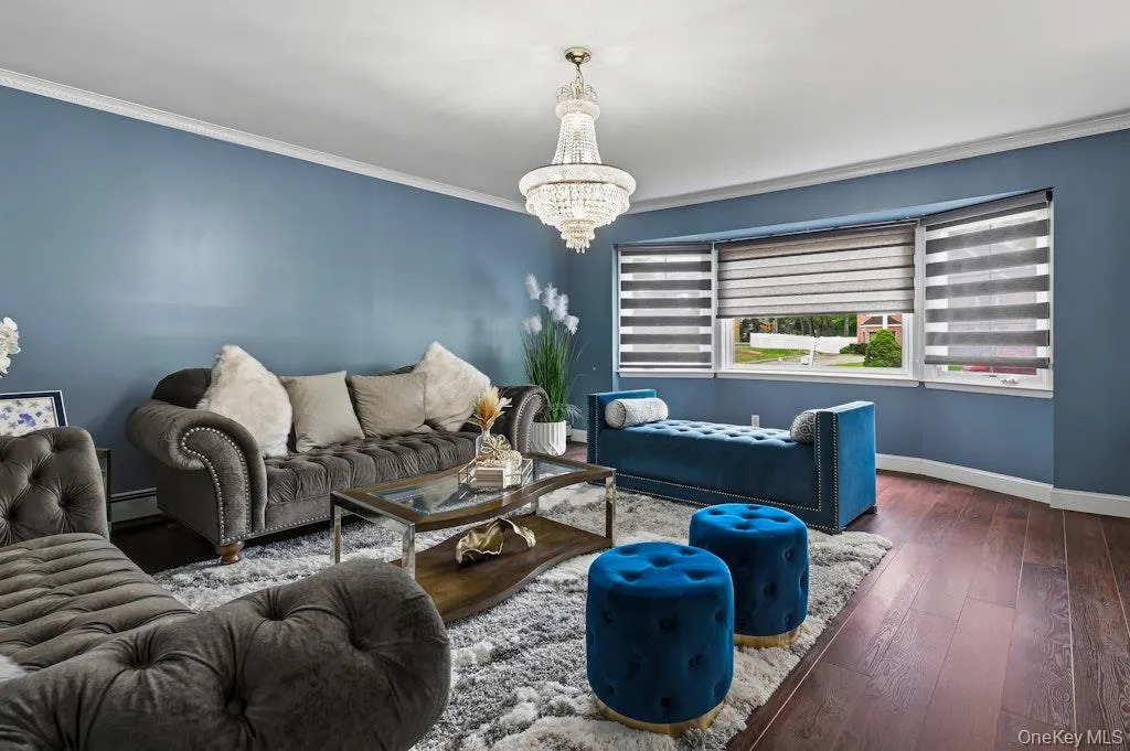 1 Whispering Court, Huntington, NY, 7 Bedrooms Bedrooms, 13 Rooms Rooms,4 BathroomsBathrooms,Residential,For Rent,Whispering,0,998921 1 Whispering Court, Huntington, NY, 7 Bedrooms Bedrooms, 13 Rooms Rooms,4 BathroomsBathrooms,Residential,For Rent,Whispering,0,998921