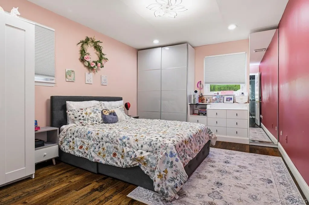 1 Whispering Court, Huntington, NY, 7 Bedrooms Bedrooms, 13 Rooms Rooms,4 BathroomsBathrooms,Residential,For Rent,Whispering,0,998921 1 Whispering Court, Huntington, NY, 7 Bedrooms Bedrooms, 13 Rooms Rooms,4 BathroomsBathrooms,Residential,For Rent,Whispering,0,998921
