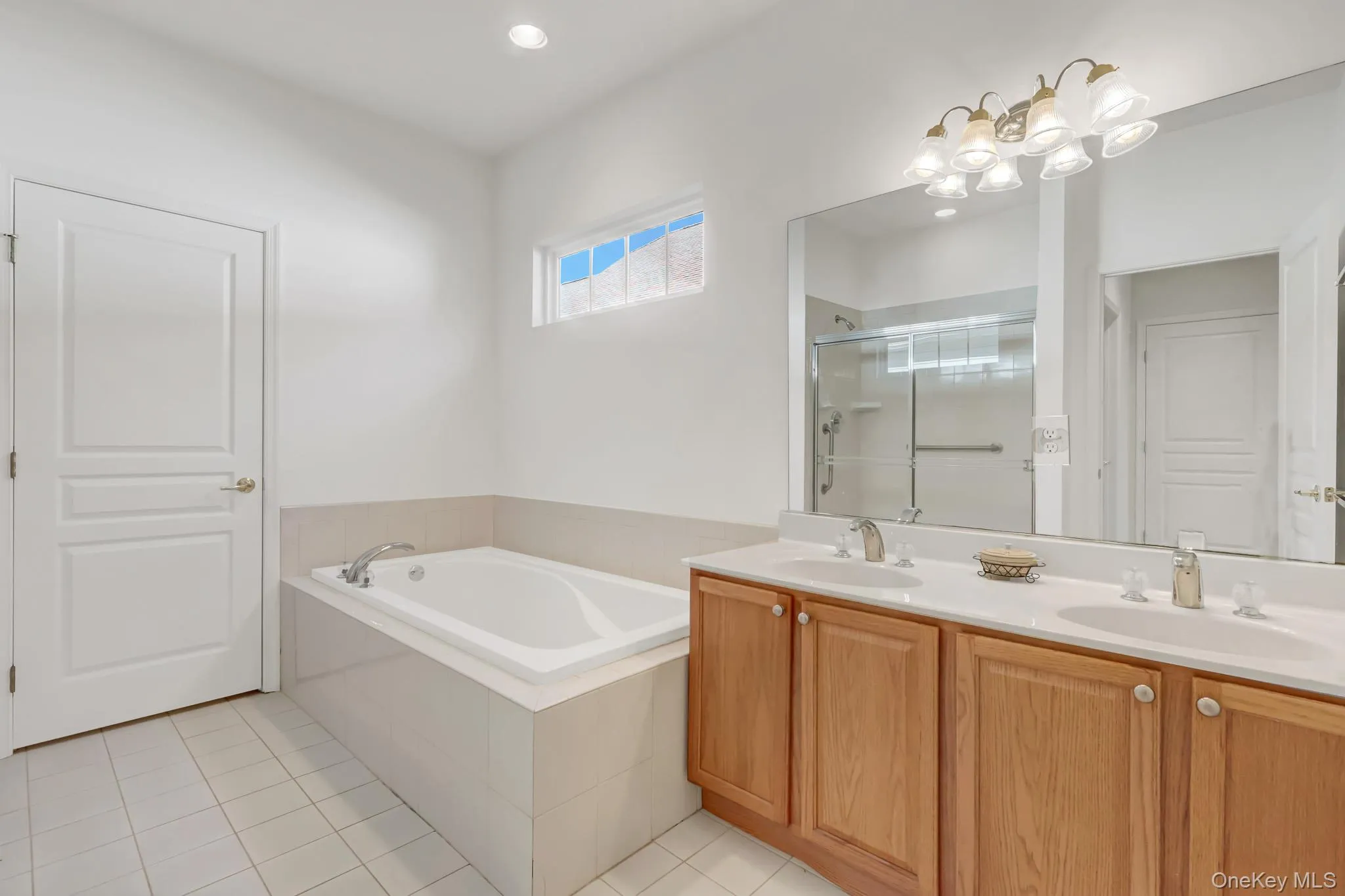 10 Louden Loop, Brookhaven, NY, 3 Bedrooms Bedrooms, 7 Rooms Rooms,3 BathroomsBathrooms,Residential,For Rent,Louden,0,998935 10 Louden Loop, Brookhaven, NY, 3 Bedrooms Bedrooms, 7 Rooms Rooms,3 BathroomsBathrooms,Residential,For Rent,Louden,0,998935