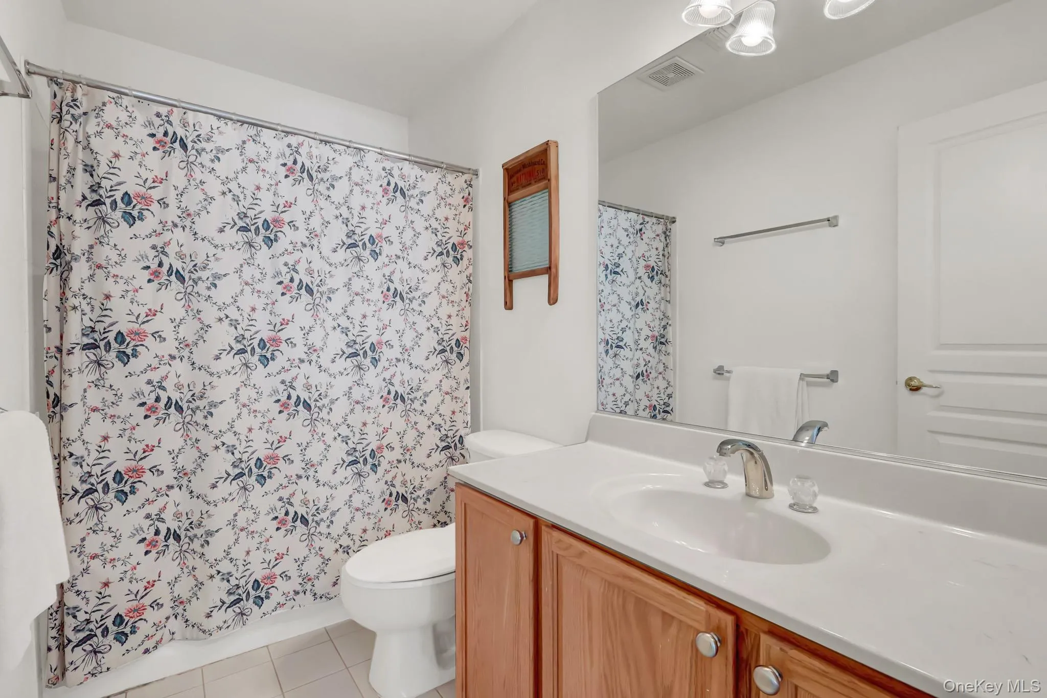 10 Louden Loop, Brookhaven, NY, 3 Bedrooms Bedrooms, 7 Rooms Rooms,3 BathroomsBathrooms,Residential,For Rent,Louden,0,998935 10 Louden Loop, Brookhaven, NY, 3 Bedrooms Bedrooms, 7 Rooms Rooms,3 BathroomsBathrooms,Residential,For Rent,Louden,0,998935