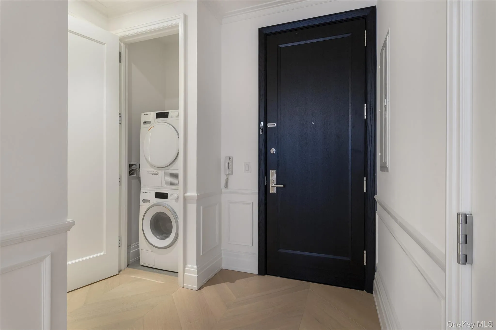 108 Leonard Street, New York, NY, 1 Bedroom Bedrooms, 3 Rooms Rooms,1 BathroomBathrooms,Residential Lease,For Rent,Leonard,0,998936 108 Leonard Street, New York, NY, 1 Bedroom Bedrooms, 3 Rooms Rooms,1 BathroomBathrooms,Residential Lease,For Rent,Leonard,0,998936