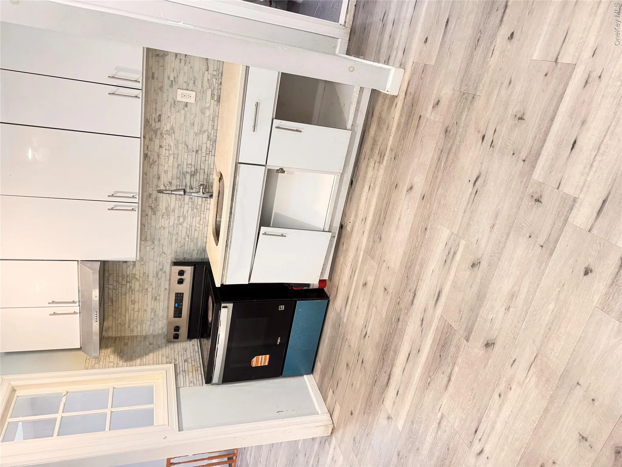 218-13 Jamaica Ave, New York, NY, 4 Bedrooms Bedrooms, 7 Rooms Rooms,2 BathroomsBathrooms,Residential Lease,For Rent,Jamaica Ave,0,998941 218-13 Jamaica Ave, New York, NY, 4 Bedrooms Bedrooms, 7 Rooms Rooms,2 BathroomsBathrooms,Residential Lease,For Rent,Jamaica Ave,0,998941