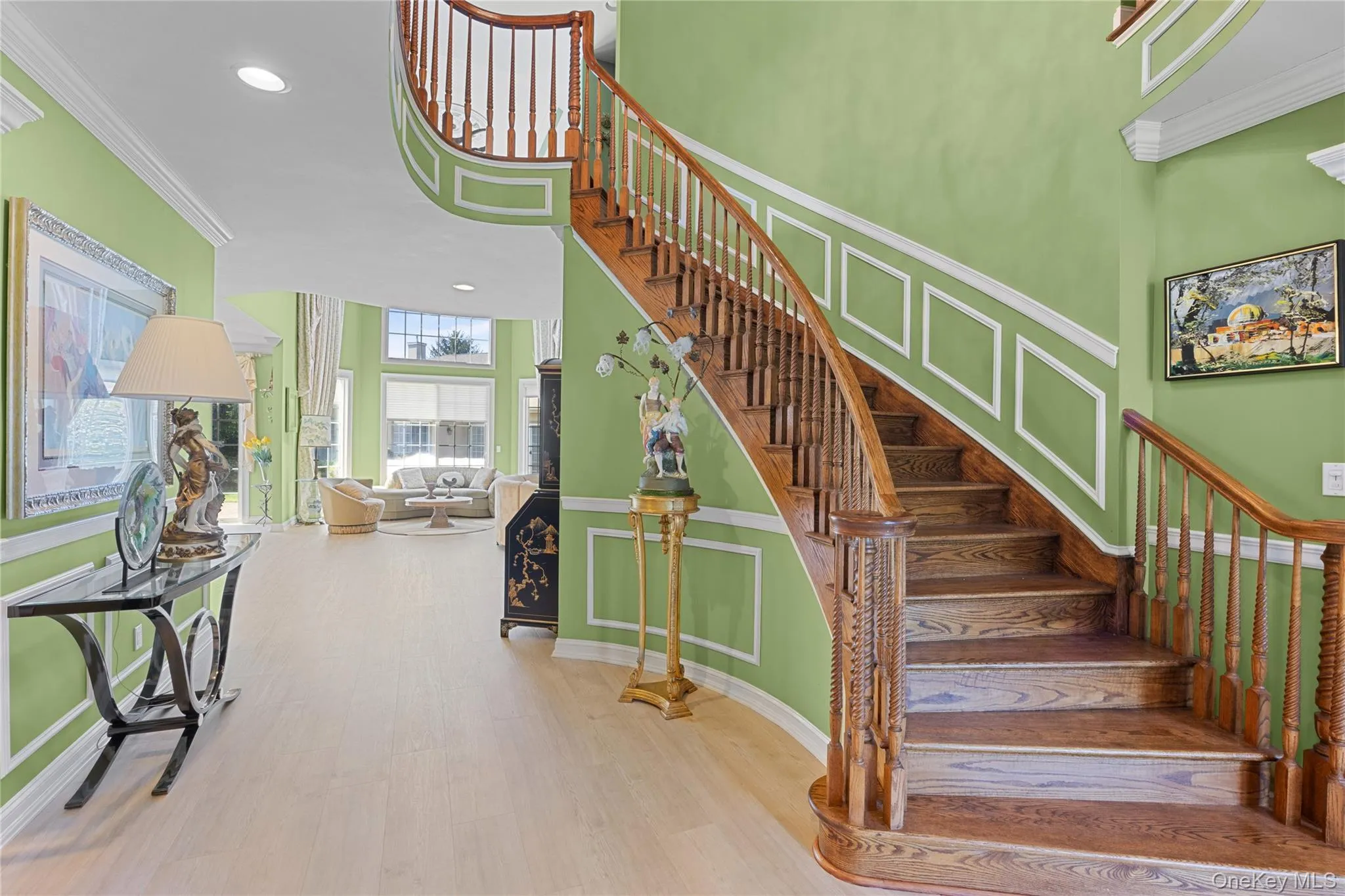 Gorgeous Home Gorgeous Home