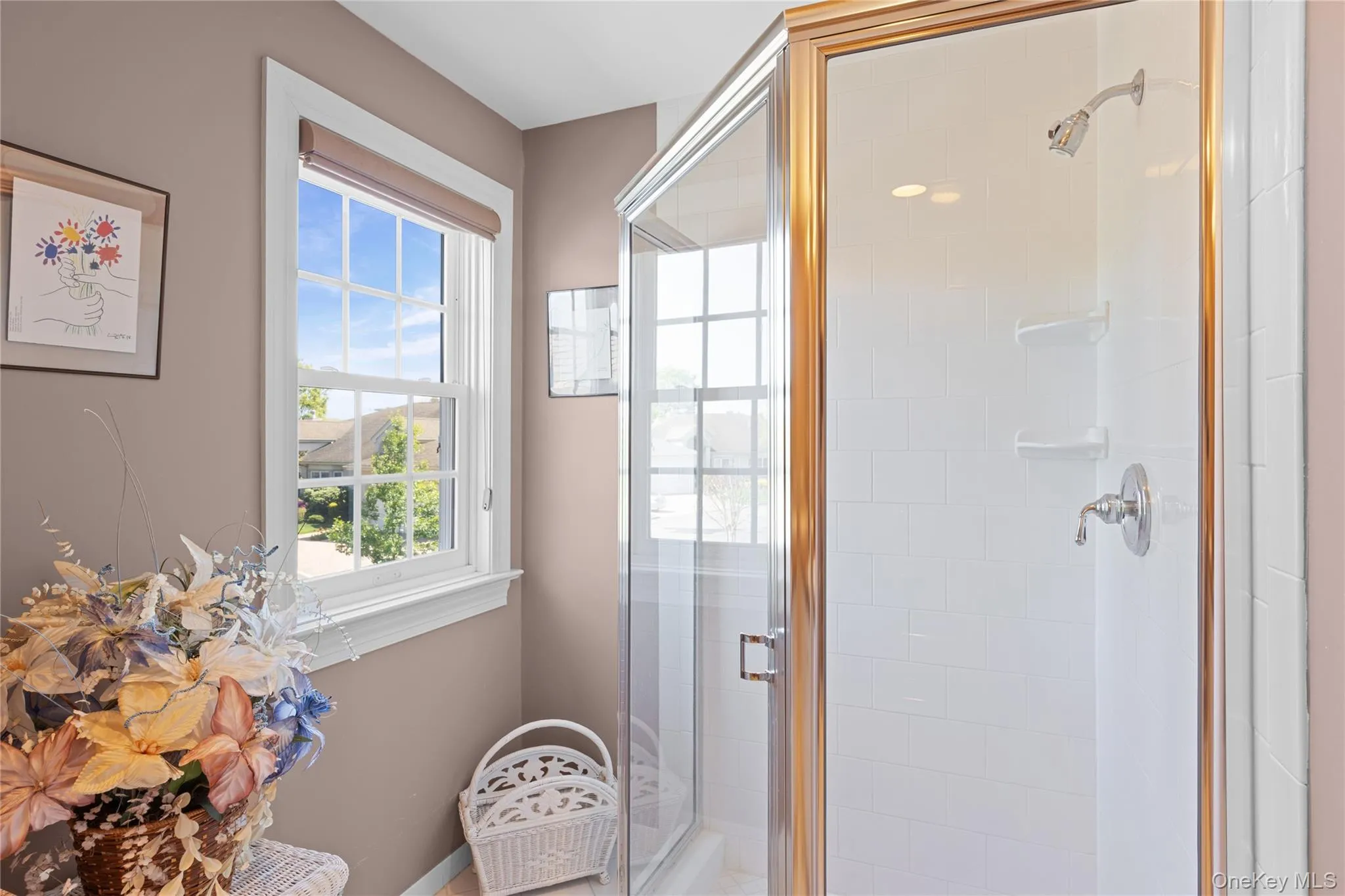 Hallway Full Bath Hallway Full Bath