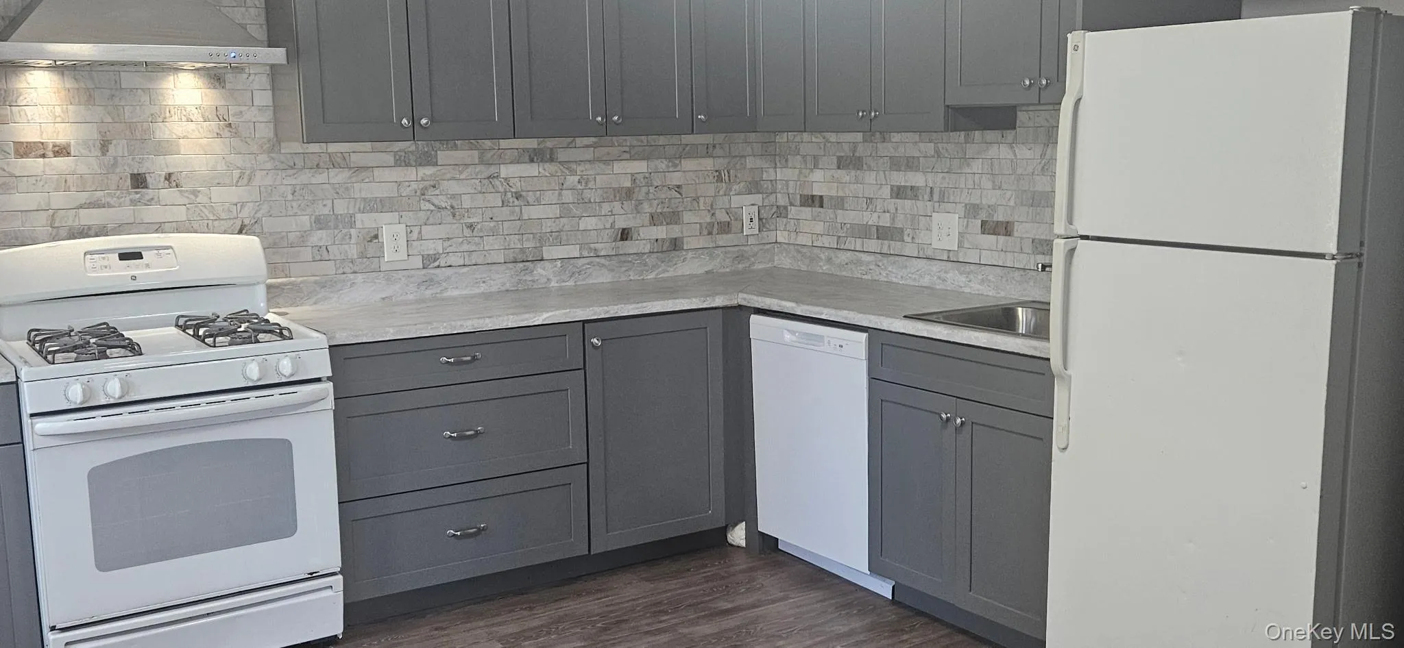 105 Ridge Road, Marlboro, NY, 3 Bedrooms Bedrooms, 6 Rooms Rooms,1 BathroomBathrooms,Residential Lease,For Rent,Ridge,0,998946 105 Ridge Road, Marlboro, NY, 3 Bedrooms Bedrooms, 6 Rooms Rooms,1 BathroomBathrooms,Residential Lease,For Rent,Ridge,0,998946
