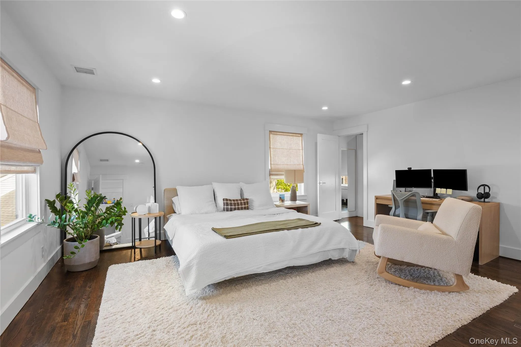 8 Piper Place, Oyster Bay, NY, 4 Bedrooms Bedrooms, 11 Rooms Rooms,3 BathroomsBathrooms,Residential,For Rent,Piper,0,998955 8 Piper Place, Oyster Bay, NY, 4 Bedrooms Bedrooms, 11 Rooms Rooms,3 BathroomsBathrooms,Residential,For Rent,Piper,0,998955