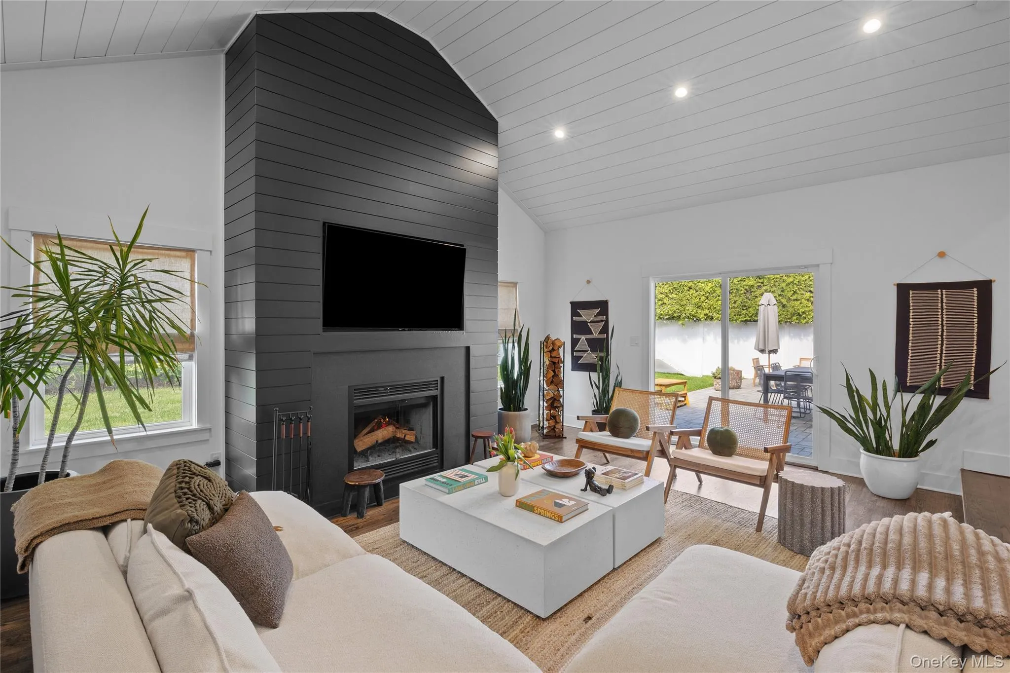 8 Piper Place, Oyster Bay, NY, 4 Bedrooms Bedrooms, 11 Rooms Rooms,3 BathroomsBathrooms,Residential,For Rent,Piper,0,998955 8 Piper Place, Oyster Bay, NY, 4 Bedrooms Bedrooms, 11 Rooms Rooms,3 BathroomsBathrooms,Residential,For Rent,Piper,0,998955