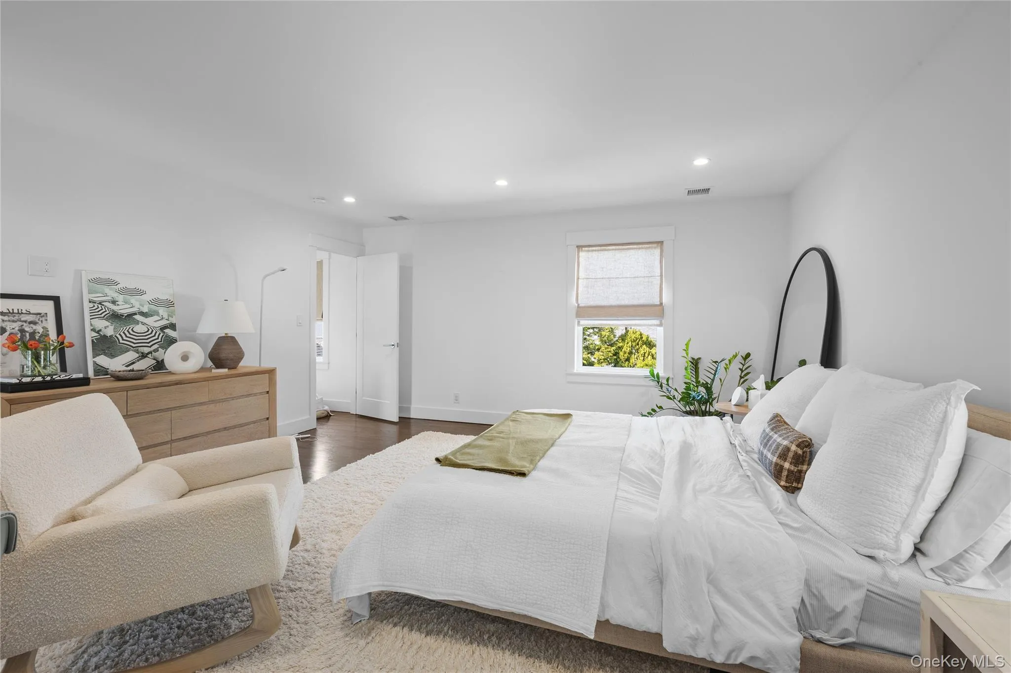 8 Piper Place, Oyster Bay, NY, 4 Bedrooms Bedrooms, 11 Rooms Rooms,3 BathroomsBathrooms,Residential,For Rent,Piper,0,998955 8 Piper Place, Oyster Bay, NY, 4 Bedrooms Bedrooms, 11 Rooms Rooms,3 BathroomsBathrooms,Residential,For Rent,Piper,0,998955