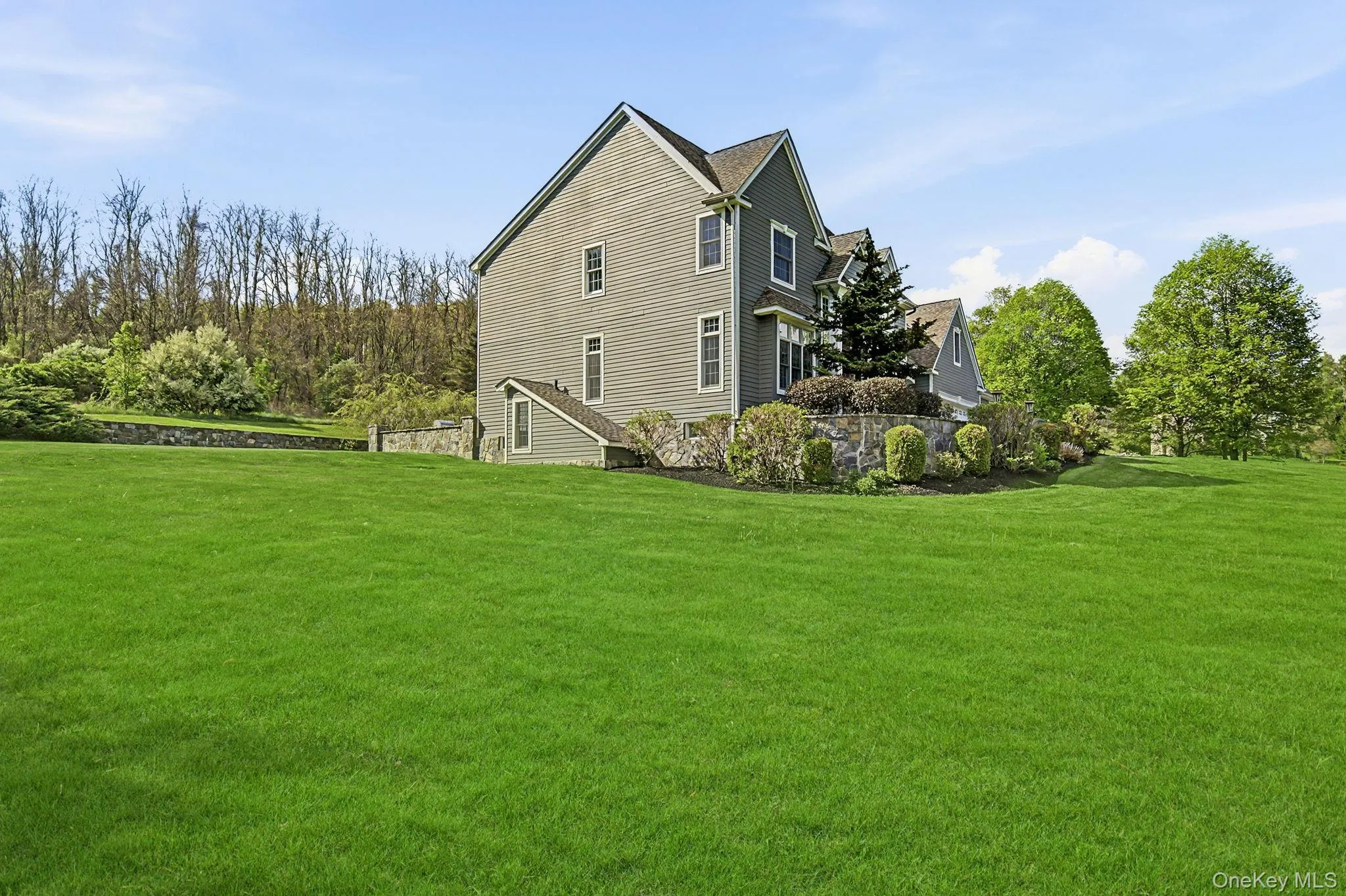 Beautiful lawn with more beautiful stone walls. Beautiful lawn with more beautiful stone walls.