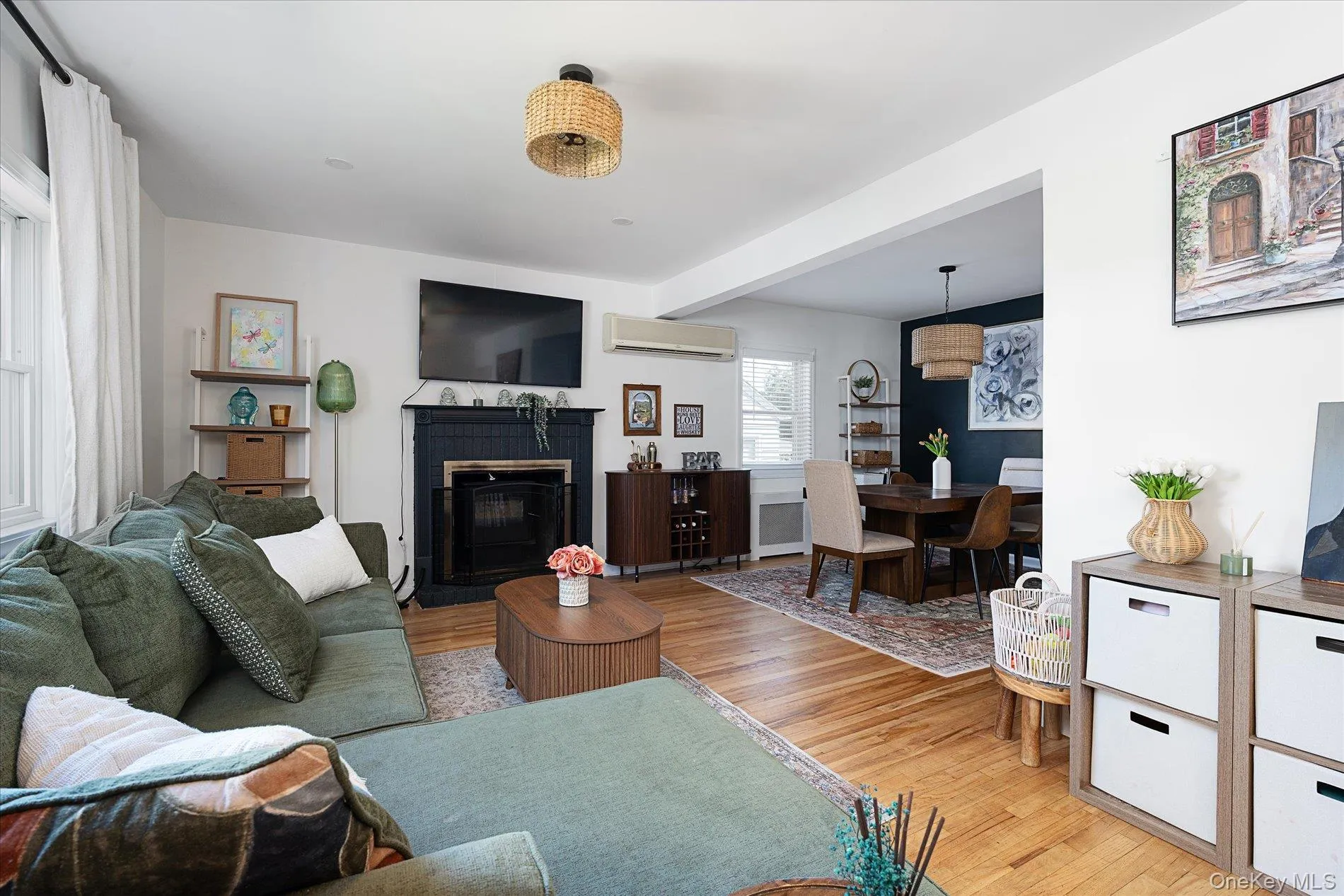 26-19 211th Street, New York, NY, 3 Bedrooms Bedrooms, 7 Rooms Rooms,2 BathroomsBathrooms,Residential,For Rent,211th,0,998958 26-19 211th Street, New York, NY, 3 Bedrooms Bedrooms, 7 Rooms Rooms,2 BathroomsBathrooms,Residential,For Rent,211th,0,998958