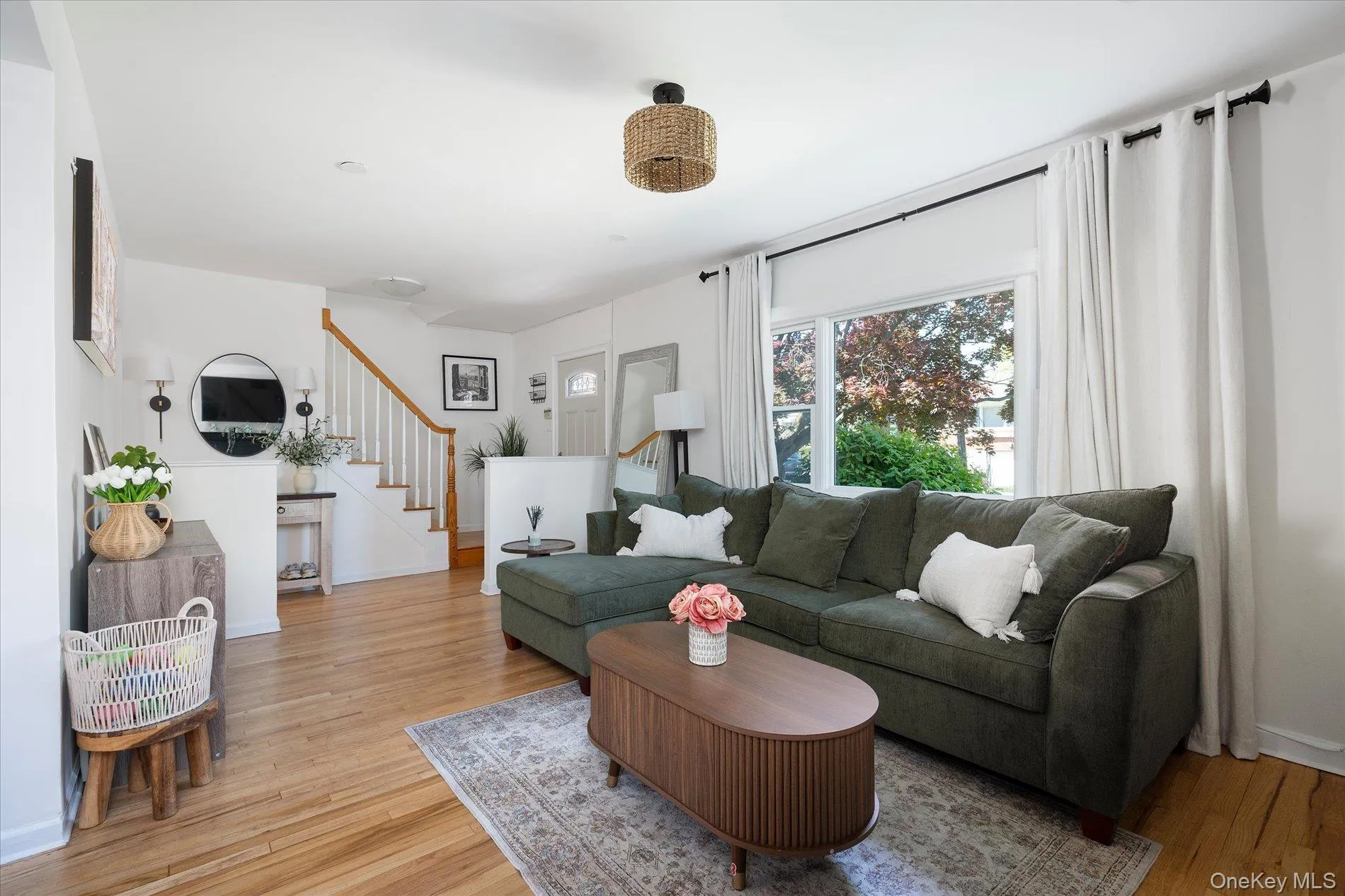 26-19 211th Street, New York, NY, 3 Bedrooms Bedrooms, 7 Rooms Rooms,2 BathroomsBathrooms,Residential,For Rent,211th,0,998958 26-19 211th Street, New York, NY, 3 Bedrooms Bedrooms, 7 Rooms Rooms,2 BathroomsBathrooms,Residential,For Rent,211th,0,998958