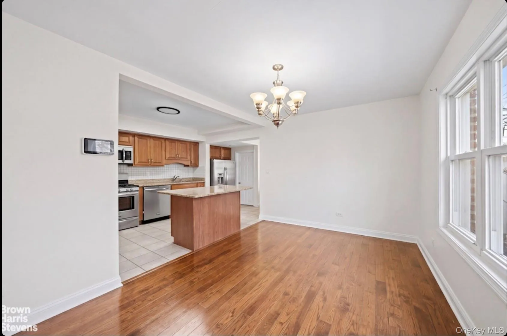 96 Nassau Street, Hempstead, NY, 4 Bedrooms Bedrooms, 12 Rooms Rooms,3 BathroomsBathrooms,Residential,For Rent,Nassau,0,998963 96 Nassau Street, Hempstead, NY, 4 Bedrooms Bedrooms, 12 Rooms Rooms,3 BathroomsBathrooms,Residential,For Rent,Nassau,0,998963