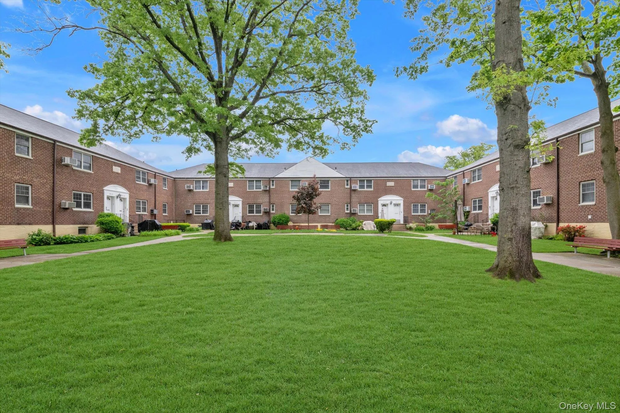 255-14 61st Avenue, New York, NY, 2 Bedrooms Bedrooms, 5 Rooms Rooms,1 BathroomBathrooms,Residential,For Rent,61st Avenue,0,998967 255-14 61st Avenue, New York, NY, 2 Bedrooms Bedrooms, 5 Rooms Rooms,1 BathroomBathrooms,Residential,For Rent,61st Avenue,0,998967