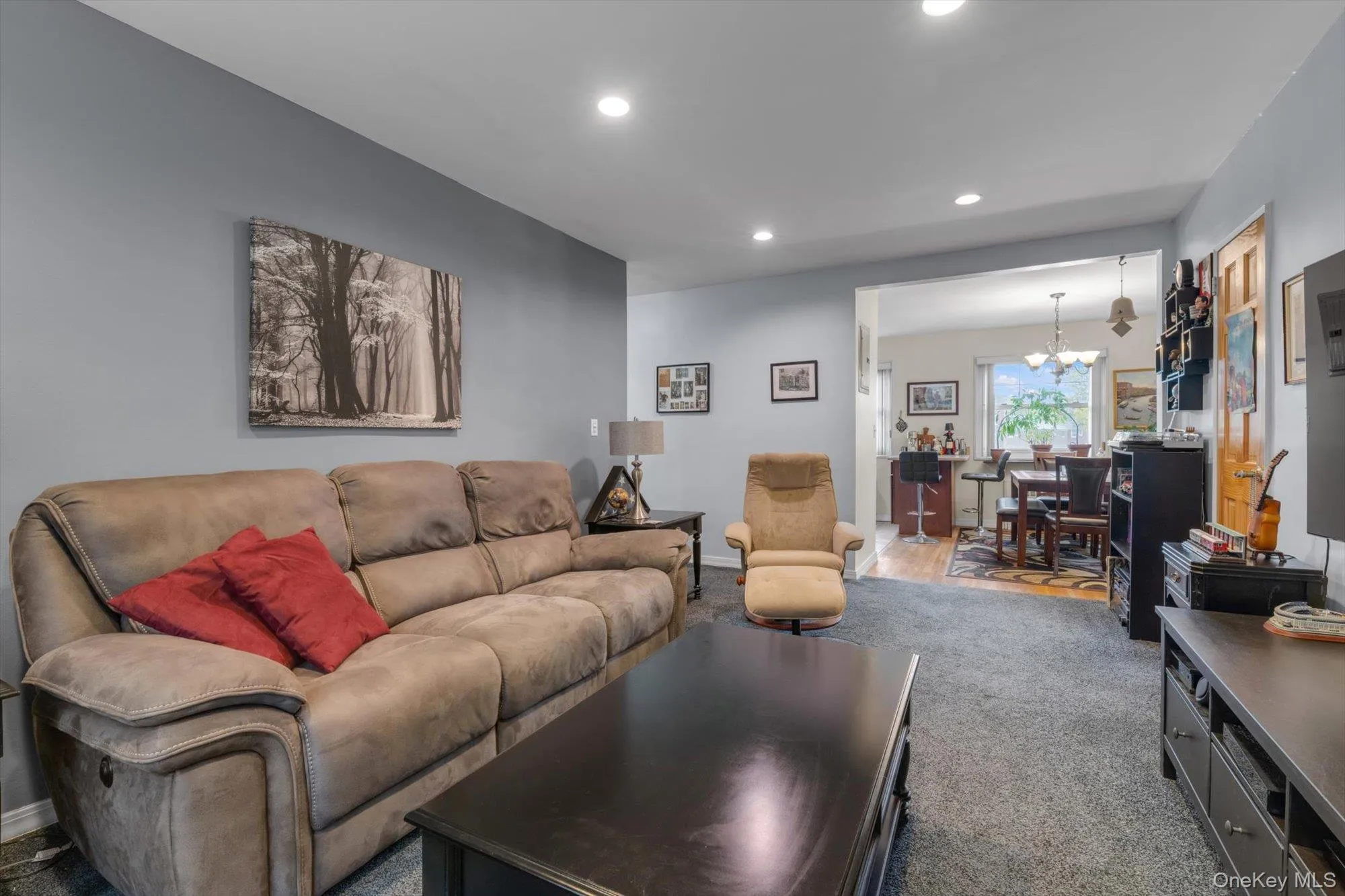 255-14 61st Avenue, New York, NY, 2 Bedrooms Bedrooms, 5 Rooms Rooms,1 BathroomBathrooms,Residential,For Rent,61st Avenue,0,998967 255-14 61st Avenue, New York, NY, 2 Bedrooms Bedrooms, 5 Rooms Rooms,1 BathroomBathrooms,Residential,For Rent,61st Avenue,0,998967