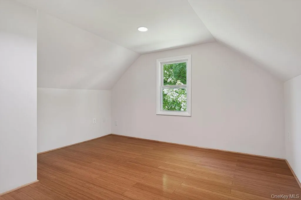 Spacious and bright Spacious and bright