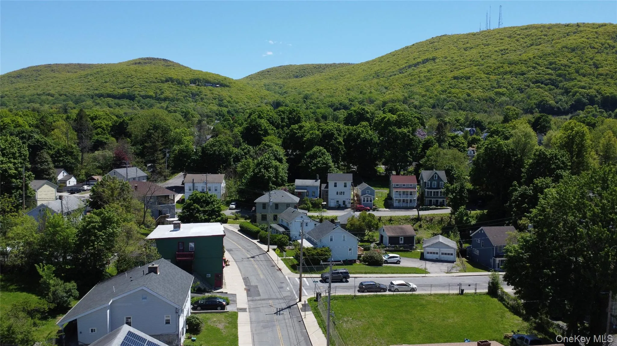 92 Main Street, Beacon, NY, 2 Bedrooms Bedrooms, 4 Rooms Rooms,1 BathroomBathrooms,Residential Lease,For Rent,Main,0,998975 92 Main Street, Beacon, NY, 2 Bedrooms Bedrooms, 4 Rooms Rooms,1 BathroomBathrooms,Residential Lease,For Rent,Main,0,998975