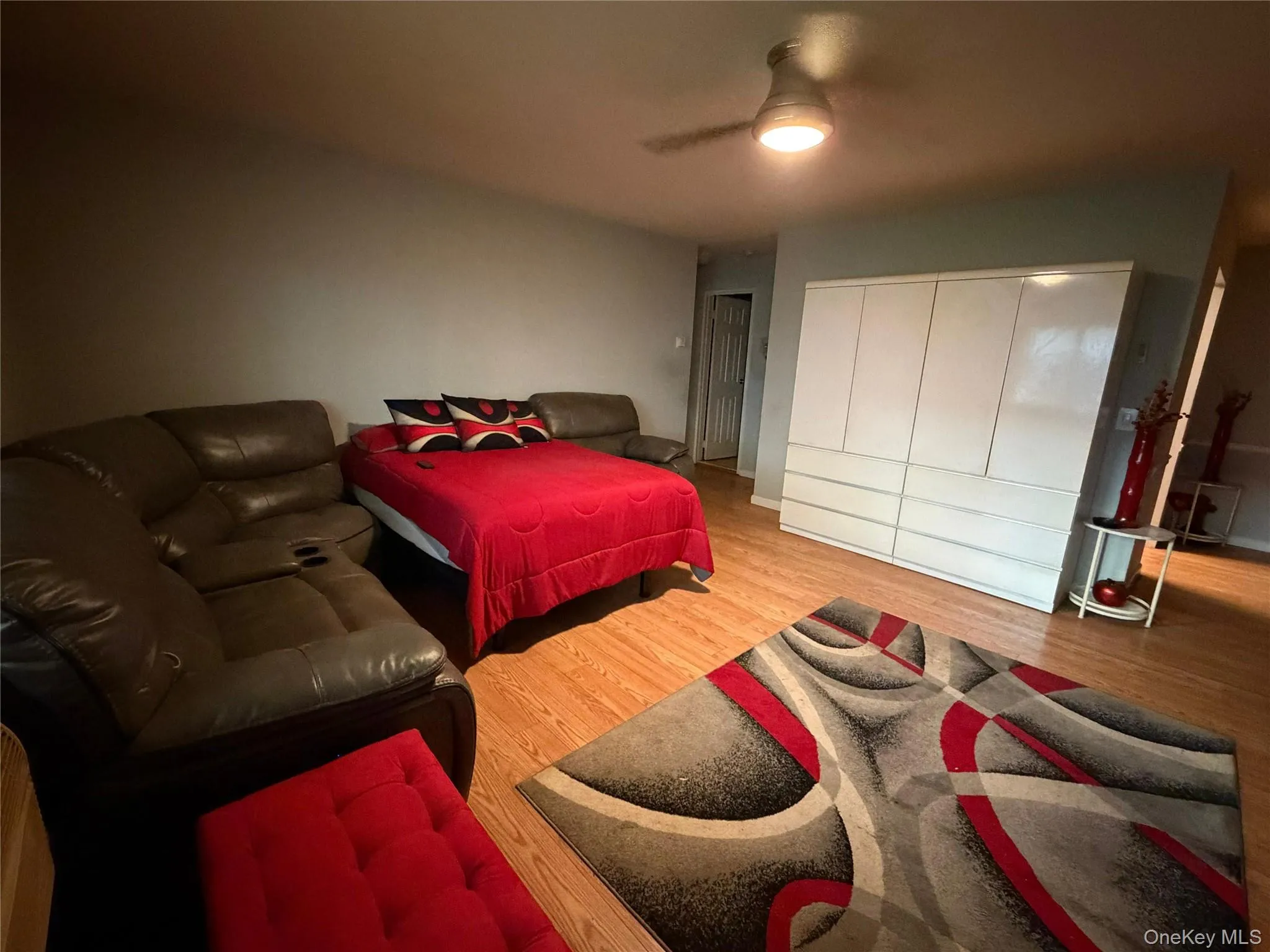 42 Richmond Boulevard, Islip, NY, 1 Bedroom Bedrooms, 3 Rooms Rooms,1 BathroomBathrooms,Residential Sale,For Rent,Richmond,0,998977 42 Richmond Boulevard, Islip, NY, 1 Bedroom Bedrooms, 3 Rooms Rooms,1 BathroomBathrooms,Residential Sale,For Rent,Richmond,0,998977