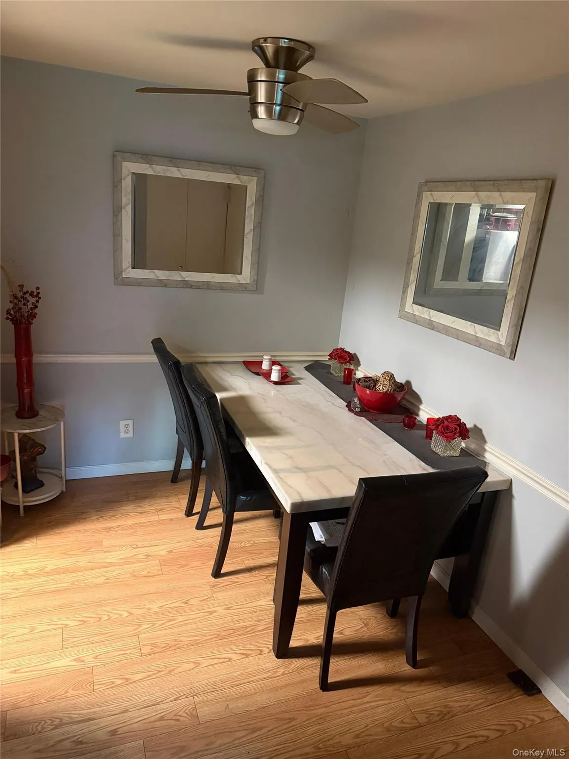42 Richmond Boulevard, Islip, NY, 1 Bedroom Bedrooms, 3 Rooms Rooms,1 BathroomBathrooms,Residential Sale,For Rent,Richmond,0,998977 42 Richmond Boulevard, Islip, NY, 1 Bedroom Bedrooms, 3 Rooms Rooms,1 BathroomBathrooms,Residential Sale,For Rent,Richmond,0,998977