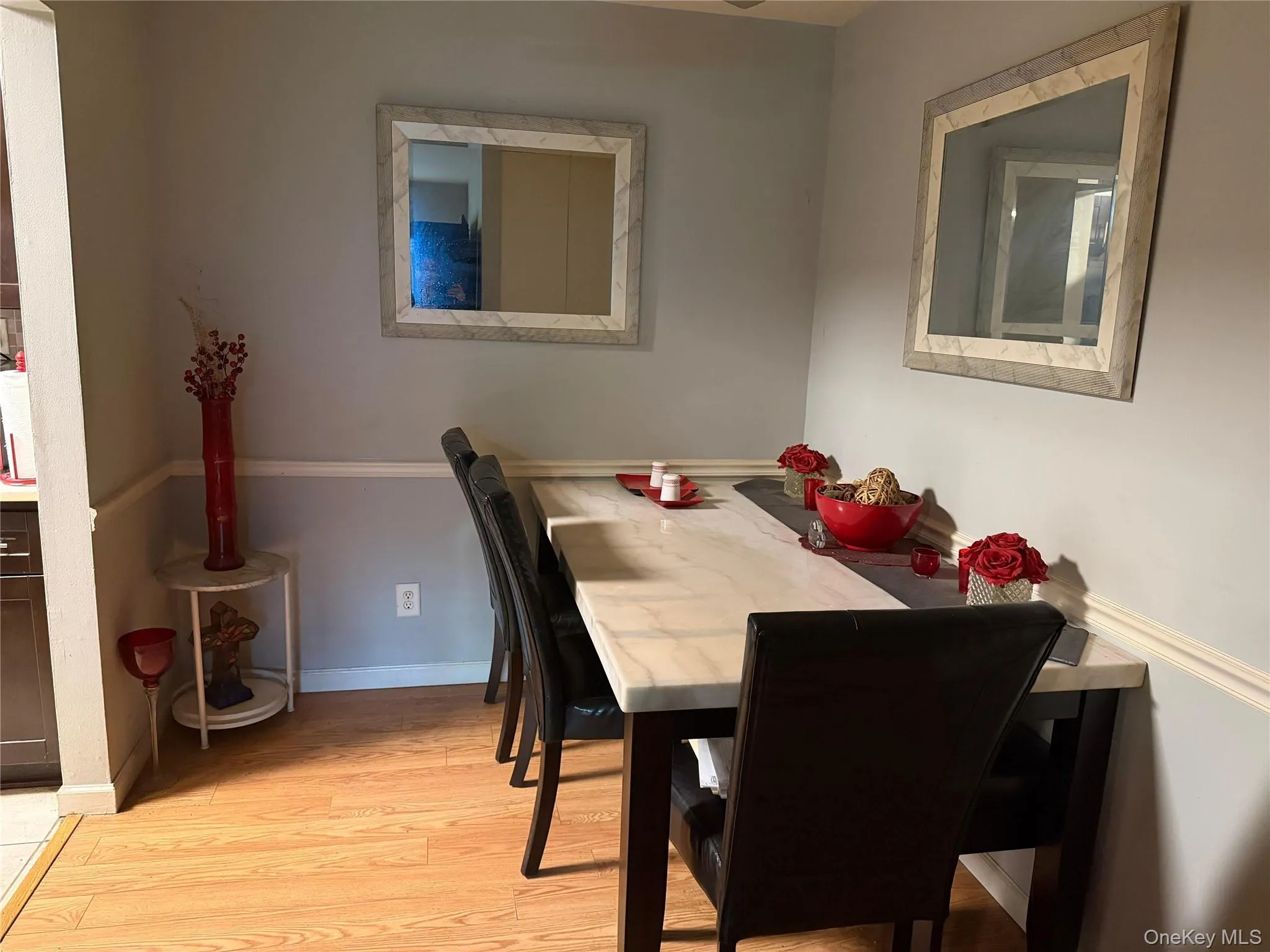 42 Richmond Boulevard, Islip, NY, 1 Bedroom Bedrooms, 3 Rooms Rooms,1 BathroomBathrooms,Residential Sale,For Rent,Richmond,0,998977 42 Richmond Boulevard, Islip, NY, 1 Bedroom Bedrooms, 3 Rooms Rooms,1 BathroomBathrooms,Residential Sale,For Rent,Richmond,0,998977