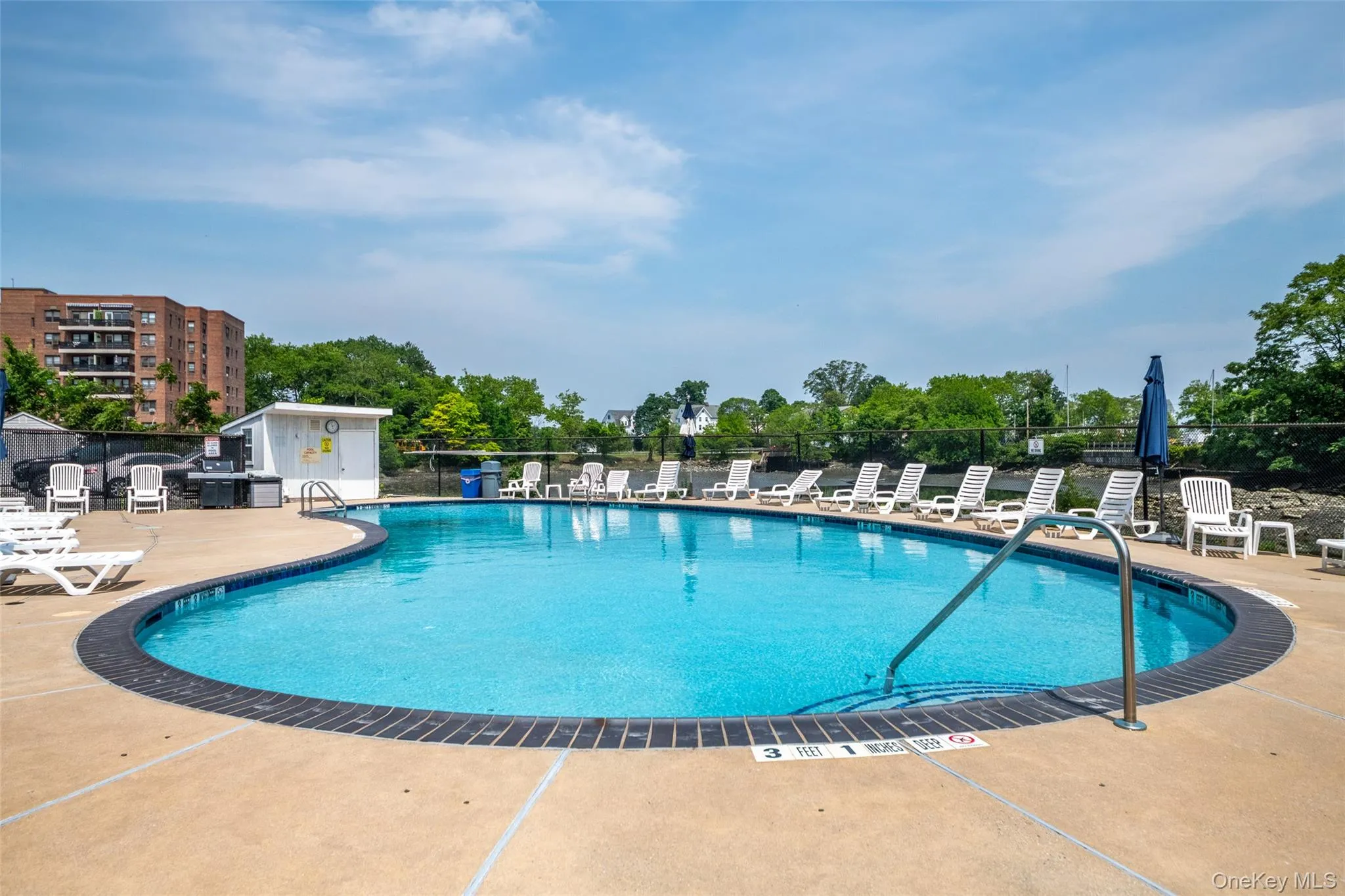 666 Pelham Road, New Rochelle, NY, 1 Bedroom Bedrooms, 4 Rooms Rooms,1 BathroomBathrooms,Residential Sale,For Rent,Pelham,0,998980 666 Pelham Road, New Rochelle, NY, 1 Bedroom Bedrooms, 4 Rooms Rooms,1 BathroomBathrooms,Residential Sale,For Rent,Pelham,0,998980