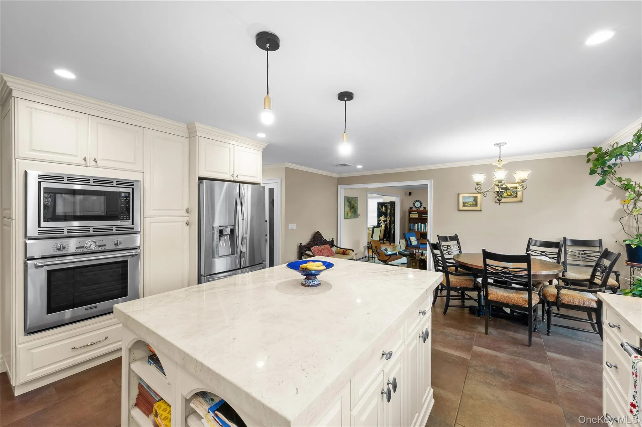 16 Cabriolet Lane, Huntington, NY, 5 Bedrooms Bedrooms, 13 Rooms Rooms,4 BathroomsBathrooms,Residential,For Rent,Cabriolet,0,998983 16 Cabriolet Lane, Huntington, NY, 5 Bedrooms Bedrooms, 13 Rooms Rooms,4 BathroomsBathrooms,Residential,For Rent,Cabriolet,0,998983