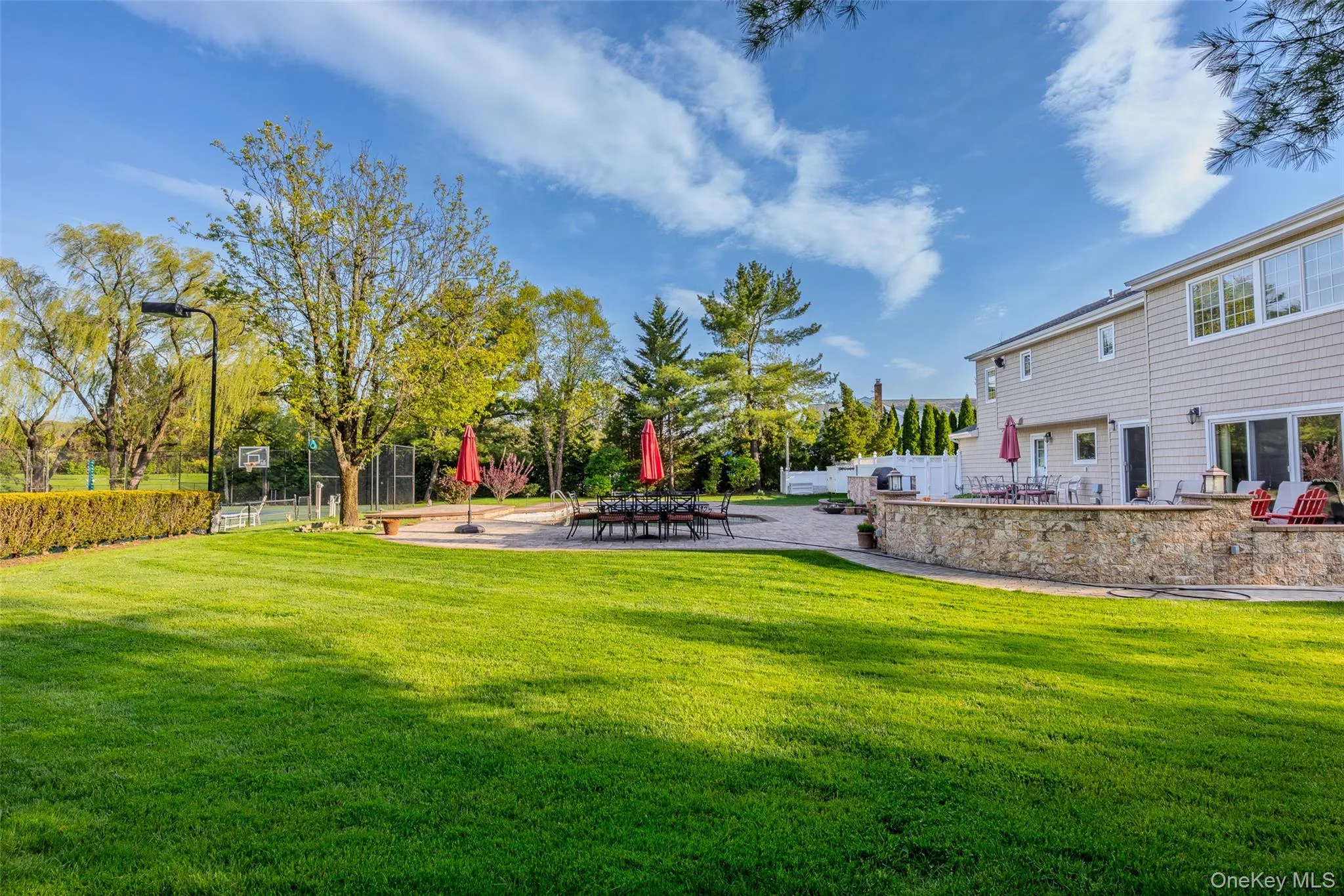 16 Cabriolet Lane, Huntington, NY, 5 Bedrooms Bedrooms, 13 Rooms Rooms,4 BathroomsBathrooms,Residential,For Rent,Cabriolet,0,998983 16 Cabriolet Lane, Huntington, NY, 5 Bedrooms Bedrooms, 13 Rooms Rooms,4 BathroomsBathrooms,Residential,For Rent,Cabriolet,0,998983