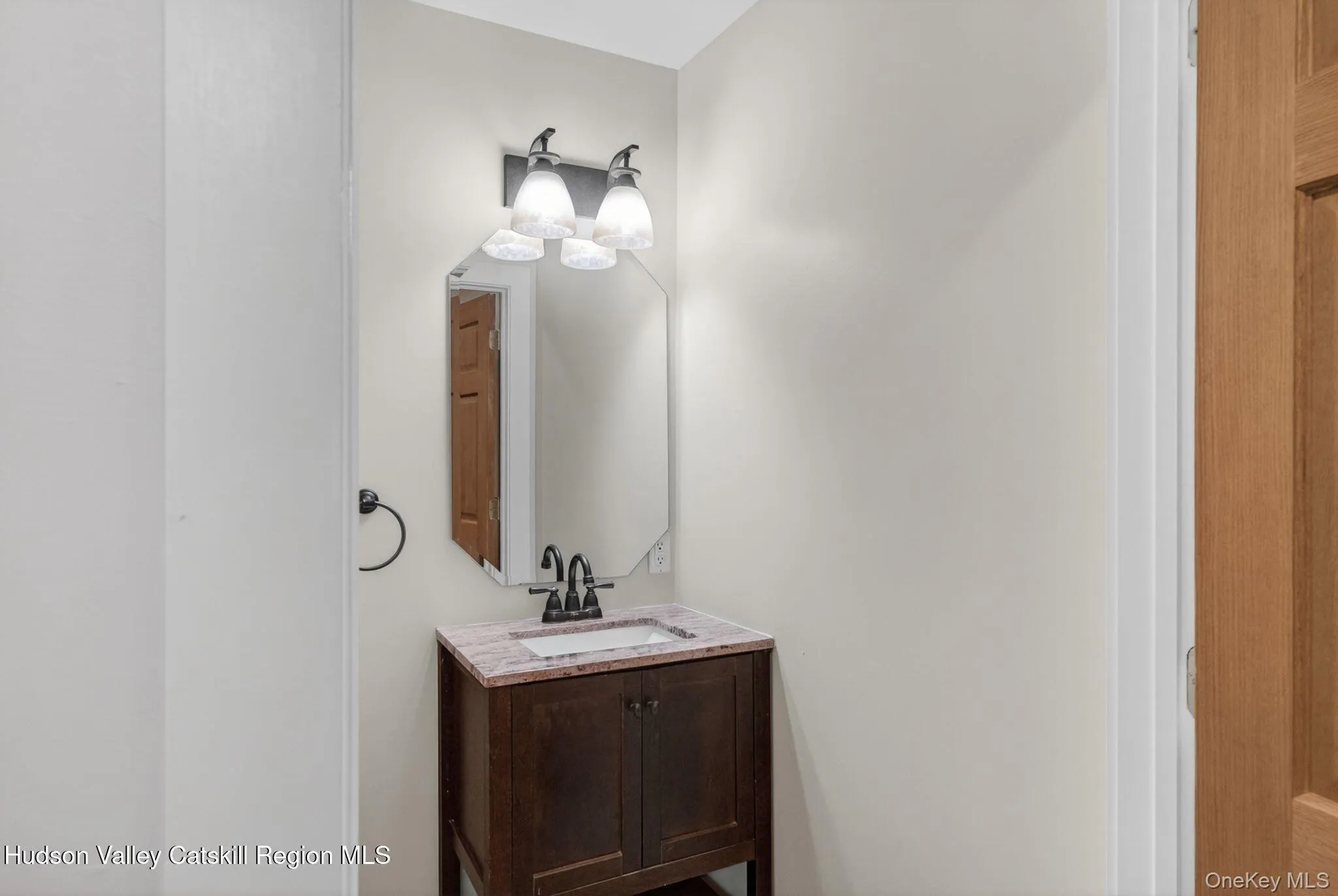 86 Paul Horn Road, Catskill, NY, 4 Bedrooms Bedrooms, 11 Rooms Rooms,2 BathroomsBathrooms,Residential Sale,For Rent,Paul Horn,0,998994 86 Paul Horn Road, Catskill, NY, 4 Bedrooms Bedrooms, 11 Rooms Rooms,2 BathroomsBathrooms,Residential Sale,For Rent,Paul Horn,0,998994