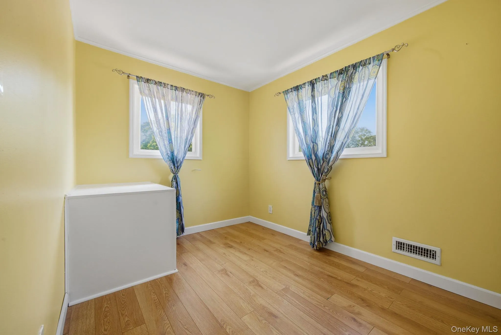 23 Riverdale Drive, Islip, NY, 3 Bedrooms Bedrooms, 8 Rooms Rooms,2 BathroomsBathrooms,Residential,For Rent,Riverdale,0,998996 23 Riverdale Drive, Islip, NY, 3 Bedrooms Bedrooms, 8 Rooms Rooms,2 BathroomsBathrooms,Residential,For Rent,Riverdale,0,998996