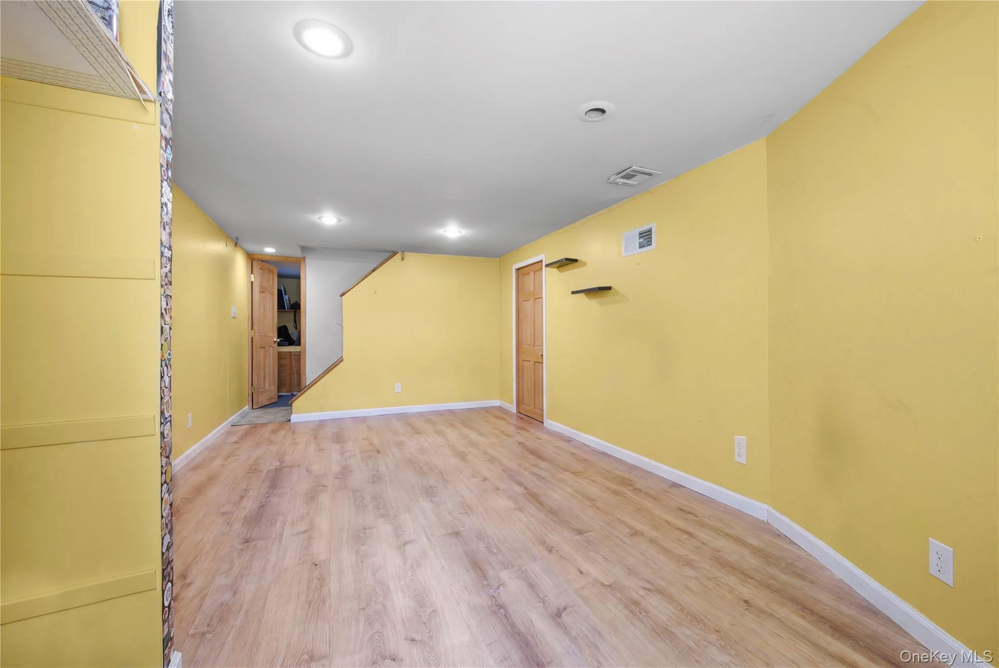 23 Riverdale Drive, Islip, NY, 3 Bedrooms Bedrooms, 8 Rooms Rooms,2 BathroomsBathrooms,Residential,For Rent,Riverdale,0,998996 23 Riverdale Drive, Islip, NY, 3 Bedrooms Bedrooms, 8 Rooms Rooms,2 BathroomsBathrooms,Residential,For Rent,Riverdale,0,998996